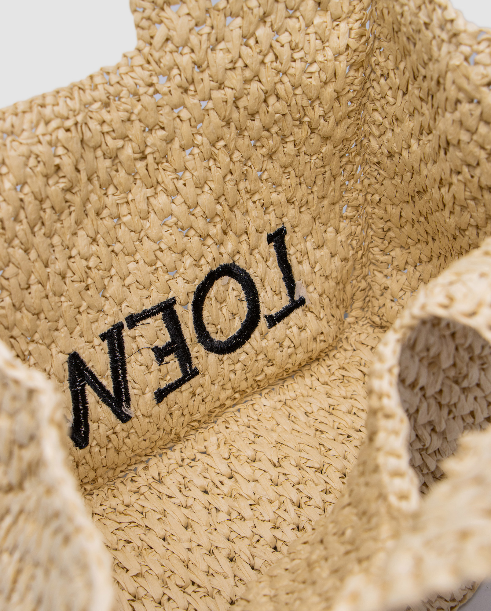 Loewe Medium Font Tote in Raffia - 3
