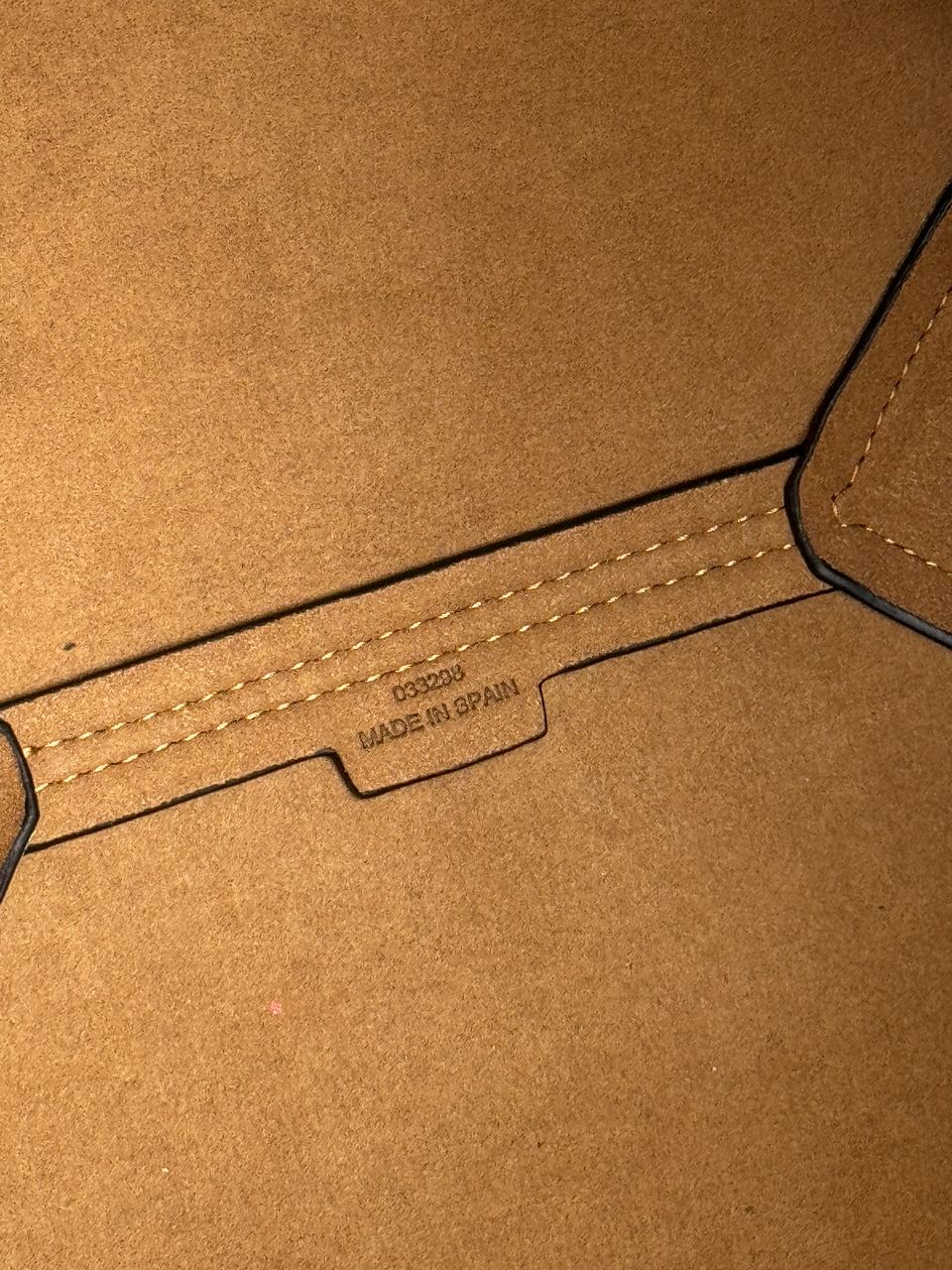 Loewe Medium Puzzle Leather Tote Bag - 25