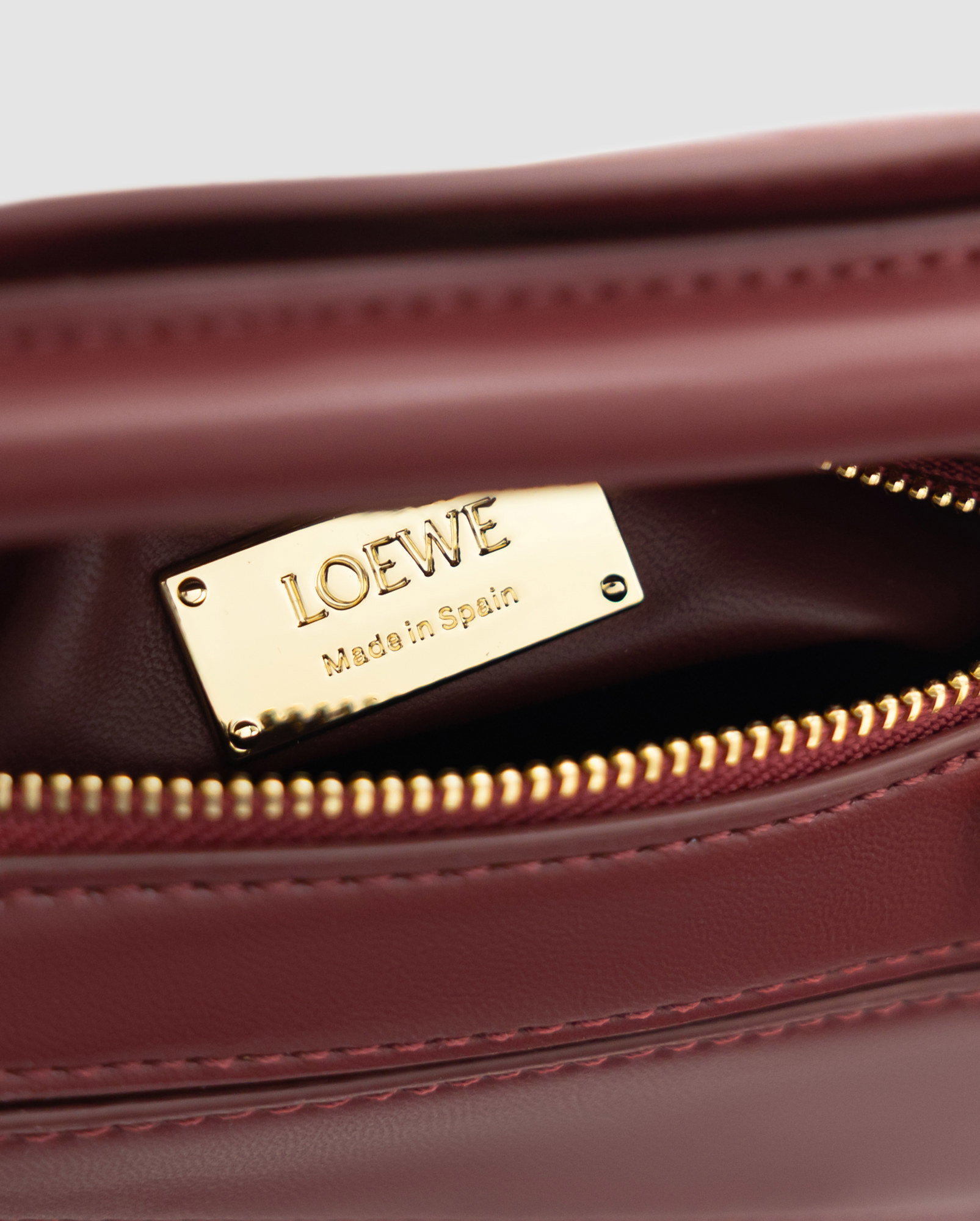 Loewe Mini Puzzle Bag Burgundy - 10