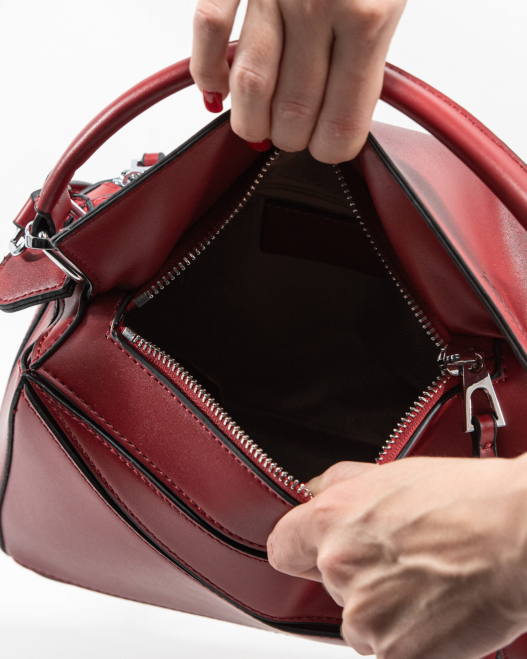 Loewe Paula's Ibiza Puzzle Bag In Classic Calfskin Red - 17