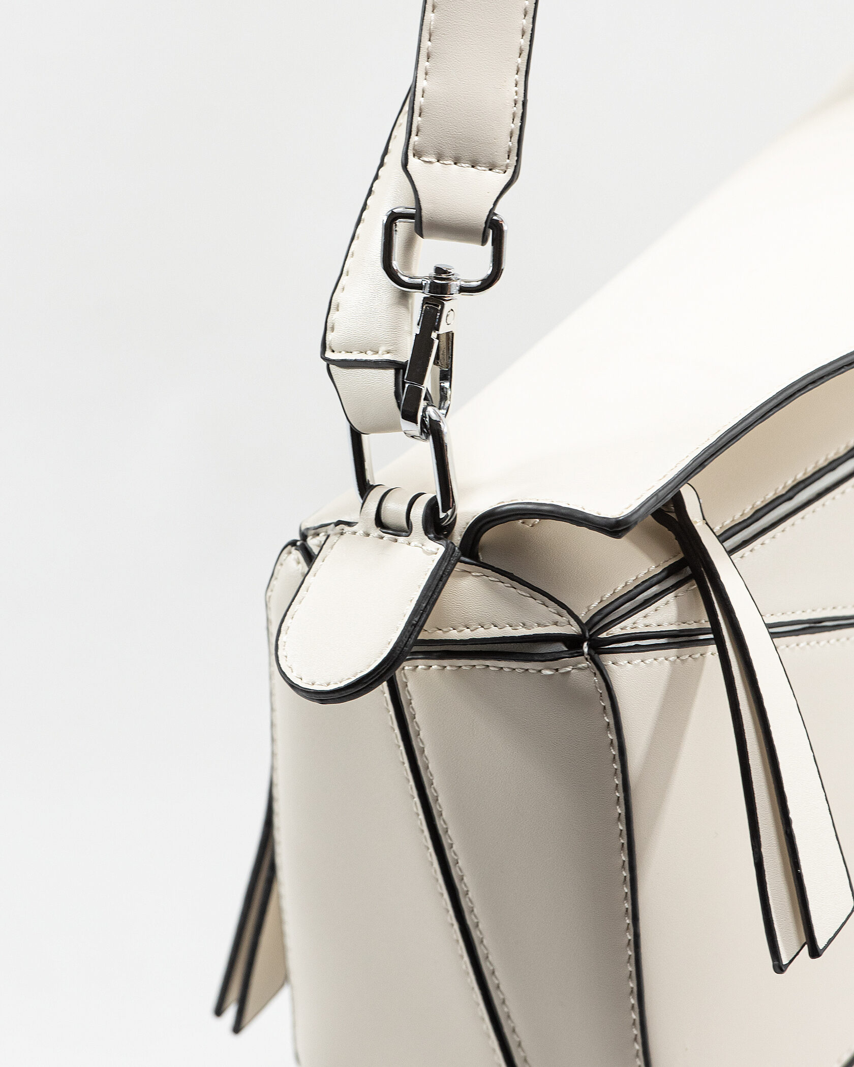 Loewe Paula's Ibiza Puzzle Bag In Classic Calfskin White - 7