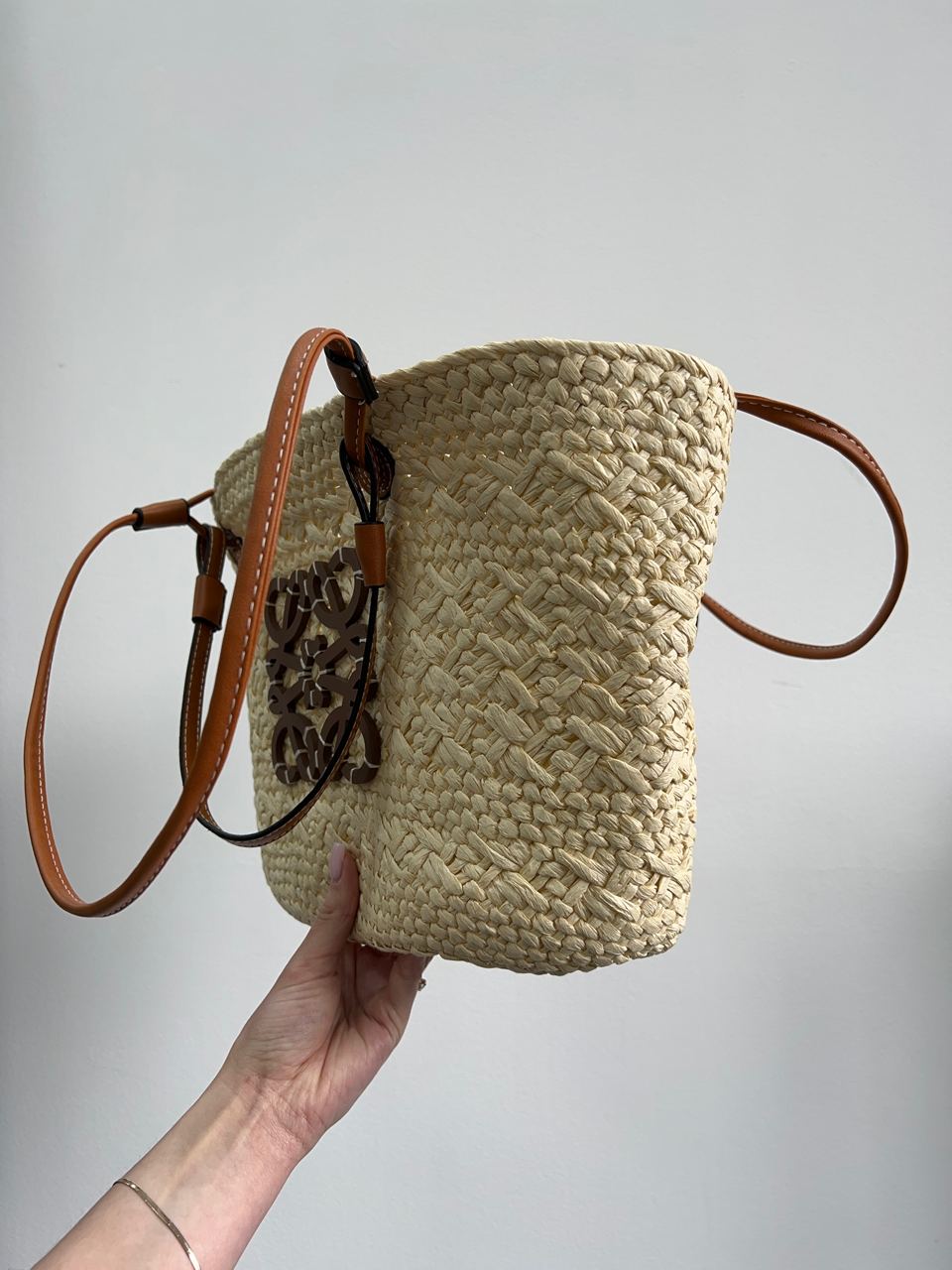 Loewe Paula's Ibiza Small Leather-Trimmed Woven Raffia Tote - 4