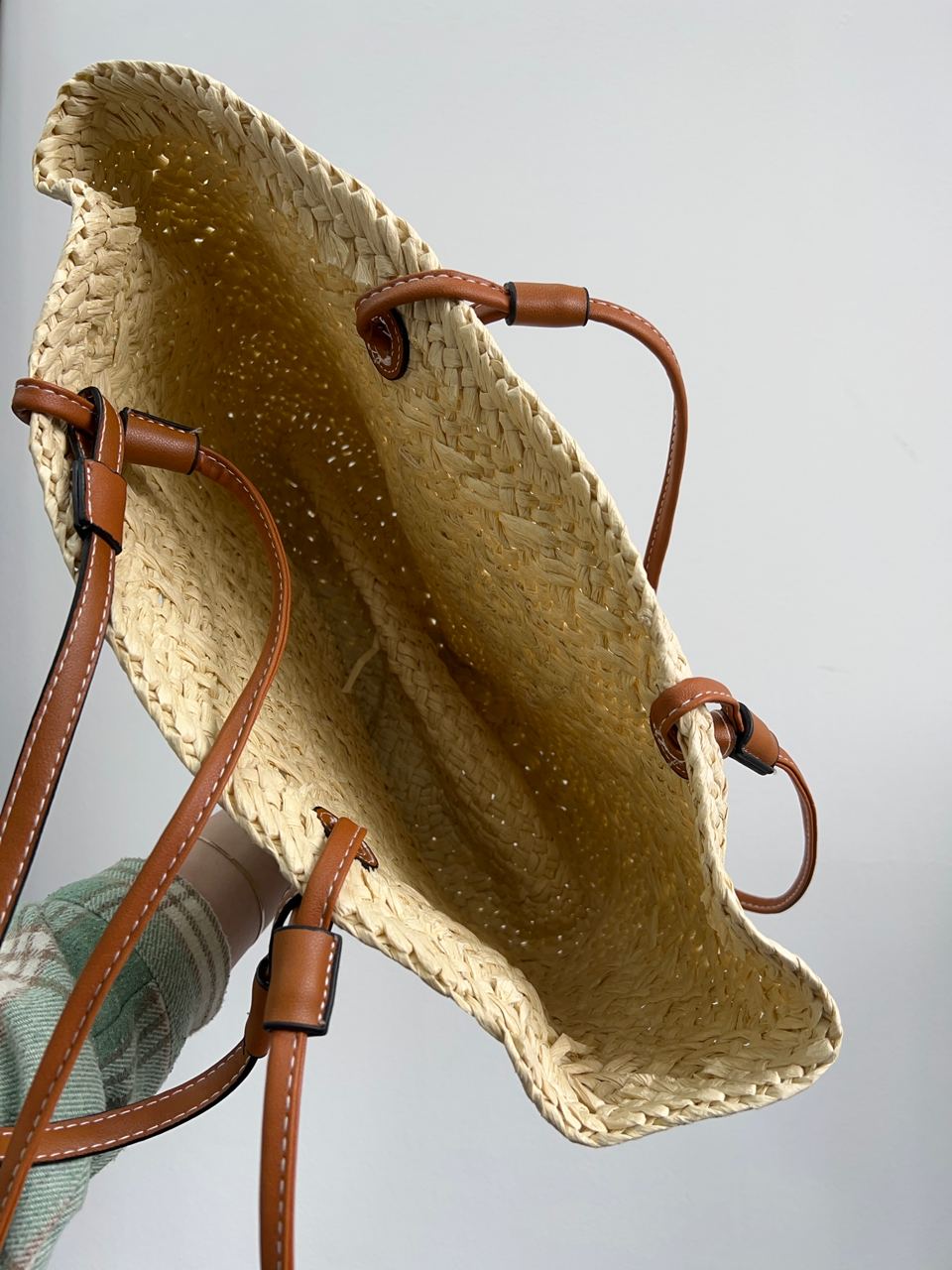 Loewe Paula's Ibiza Small Leather-Trimmed Woven Raffia Tote - 7