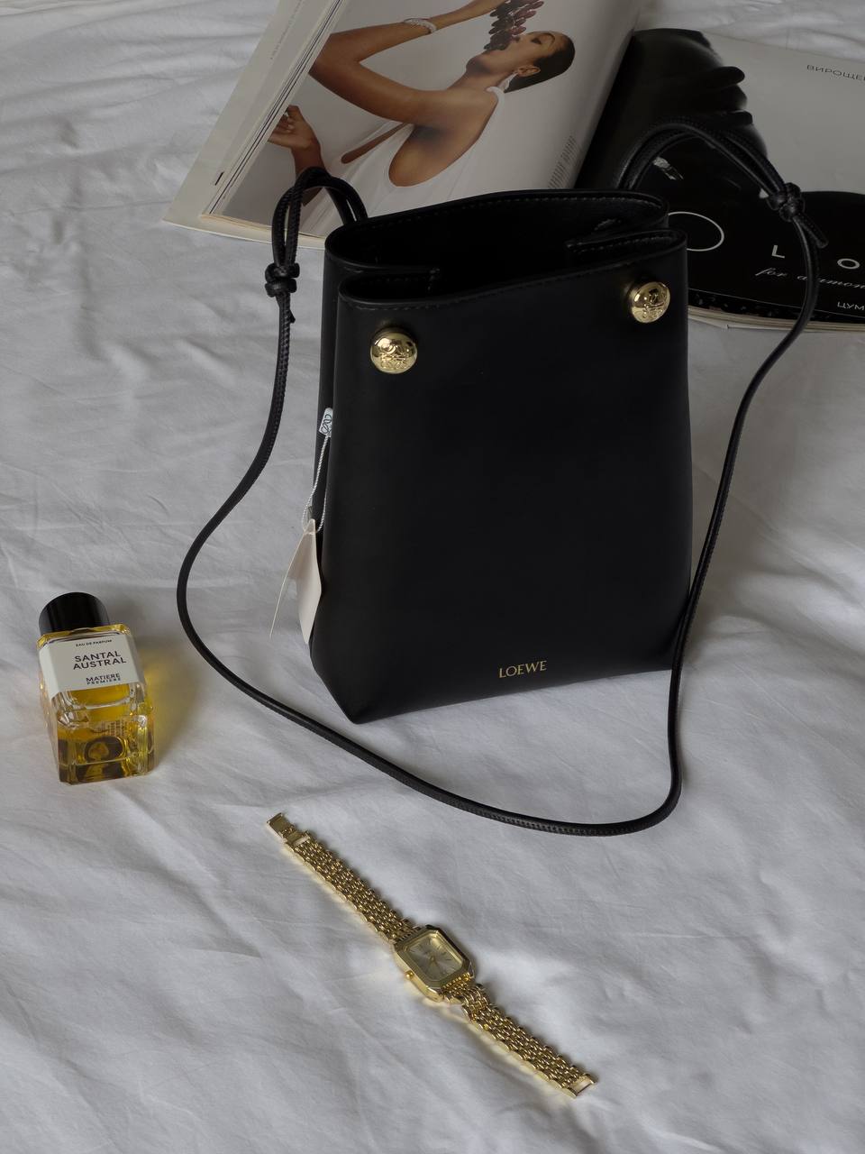 Loewe Pebble Smooth Leather Pouch Black - 12