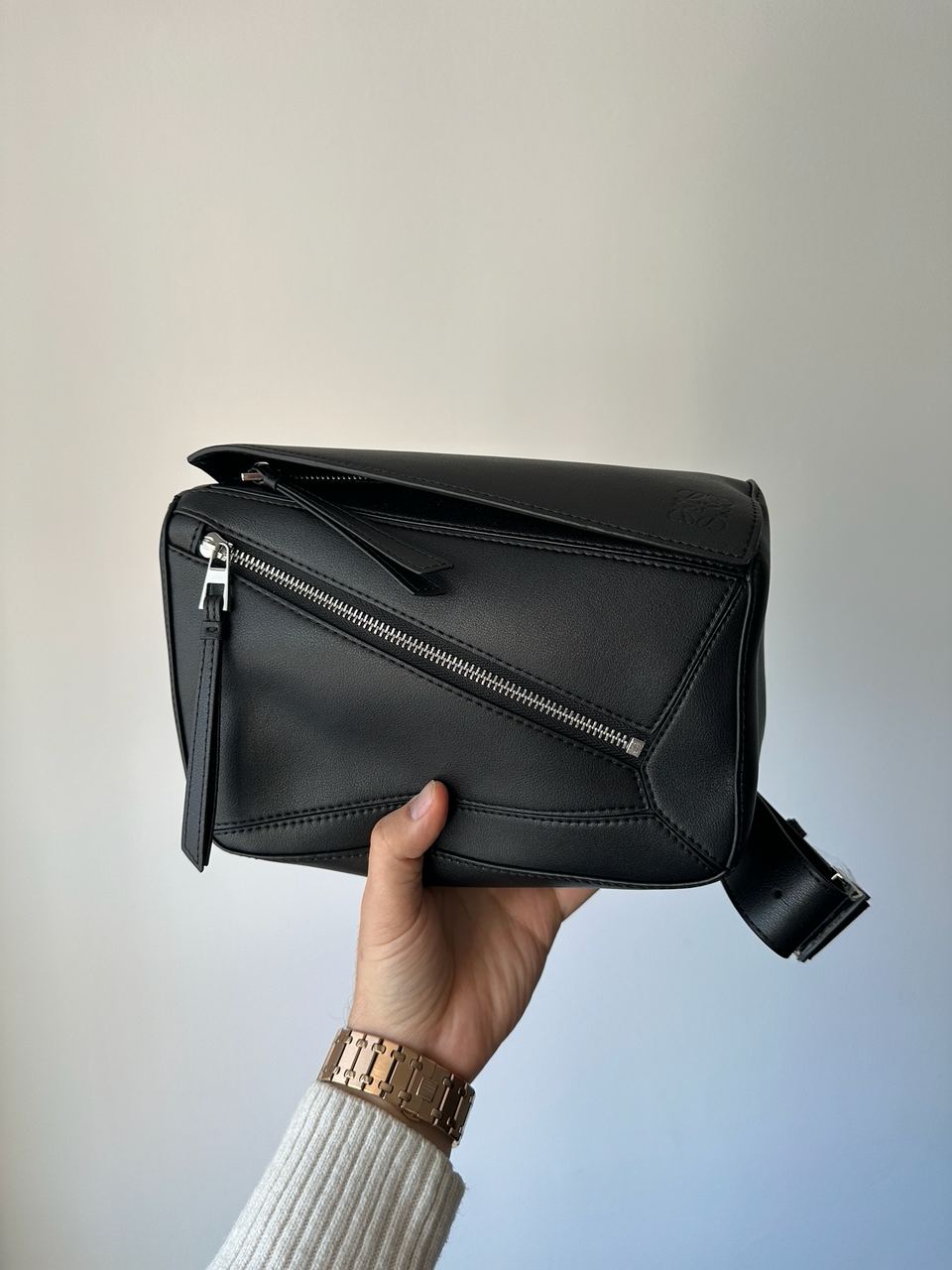 Loewe Puzzle Bag in Classic Calfksin Black - 4
