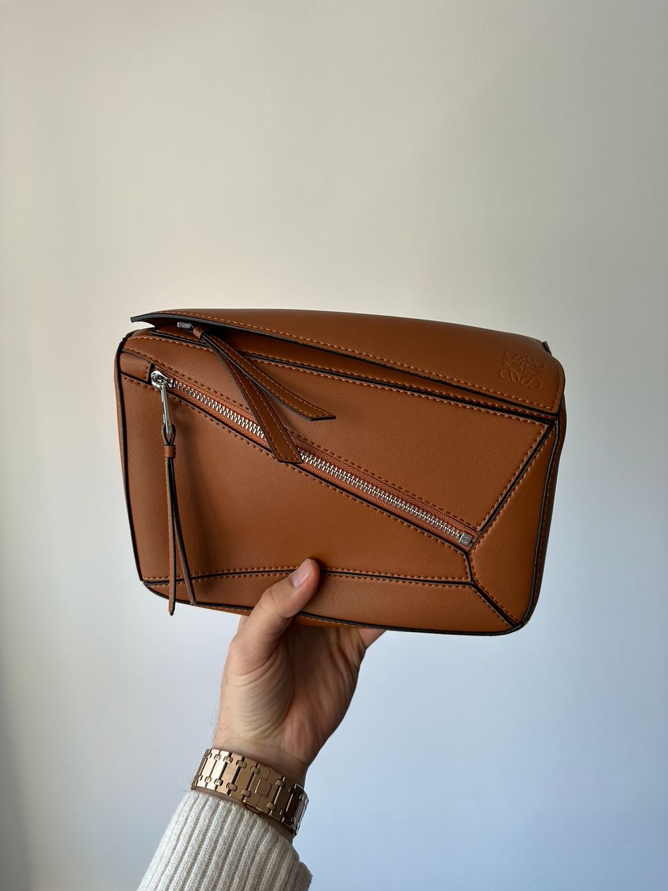 Loewe Puzzle Edge Small Bunbag Brown - 3