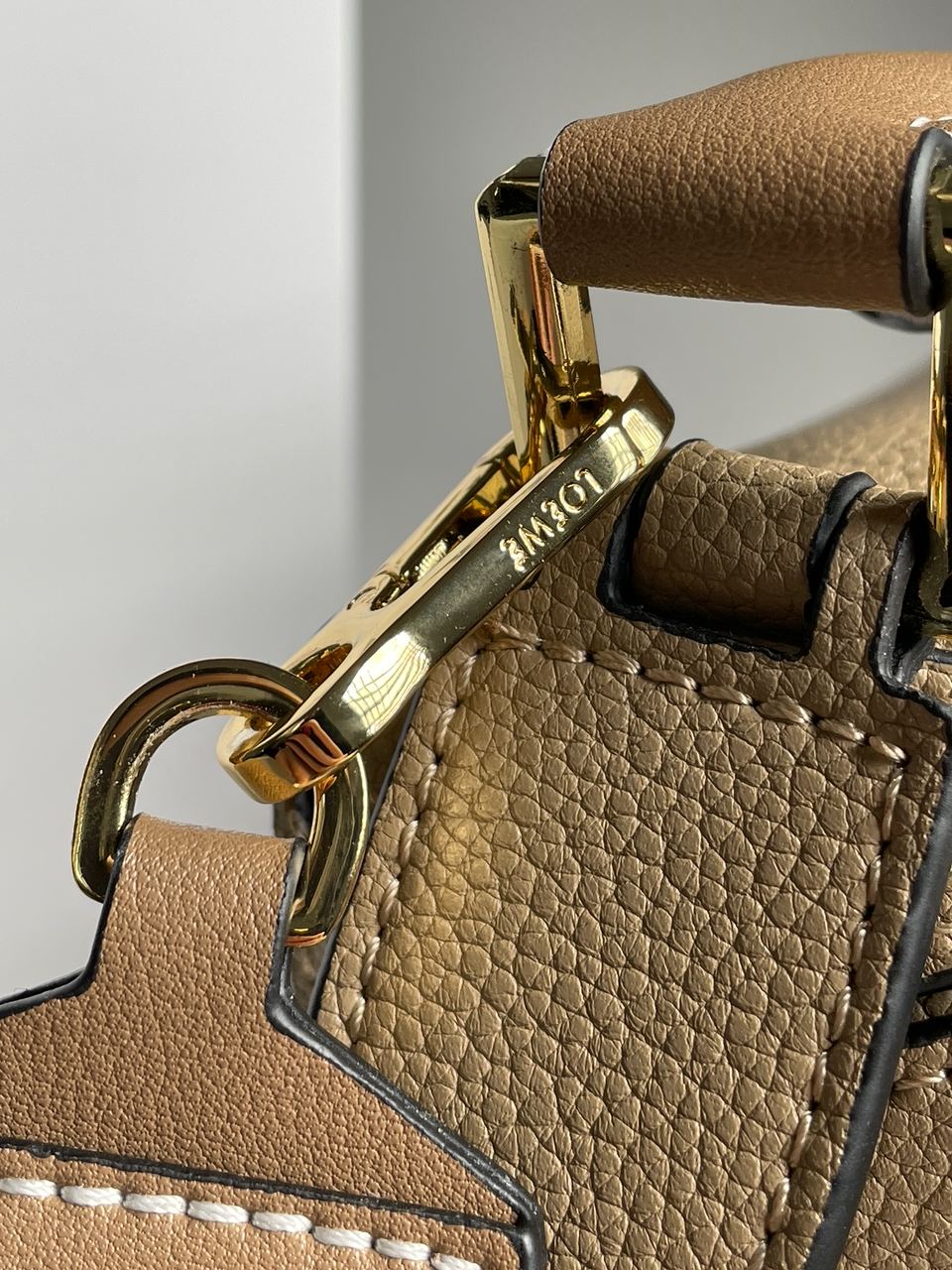 Loewe Small Puzzle Bag in Classic Calfskin Beige - 19