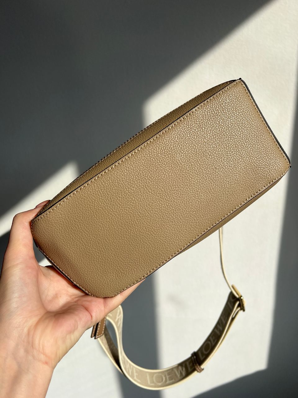 Loewe Small Puzzle Bag in Classic Calfskin Beige - 24