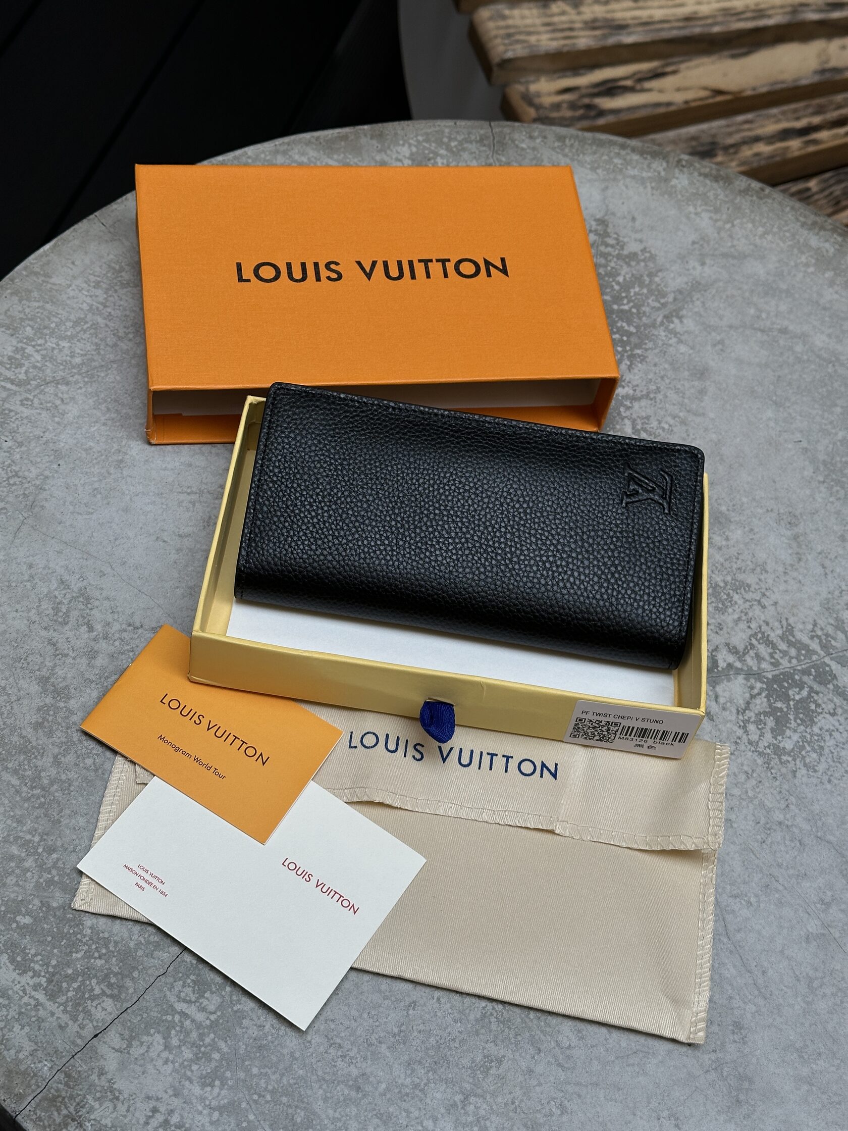 Louis Vuitton Aerogram Portefeuille Brazza NM Bi-fold Coin Purs - 3