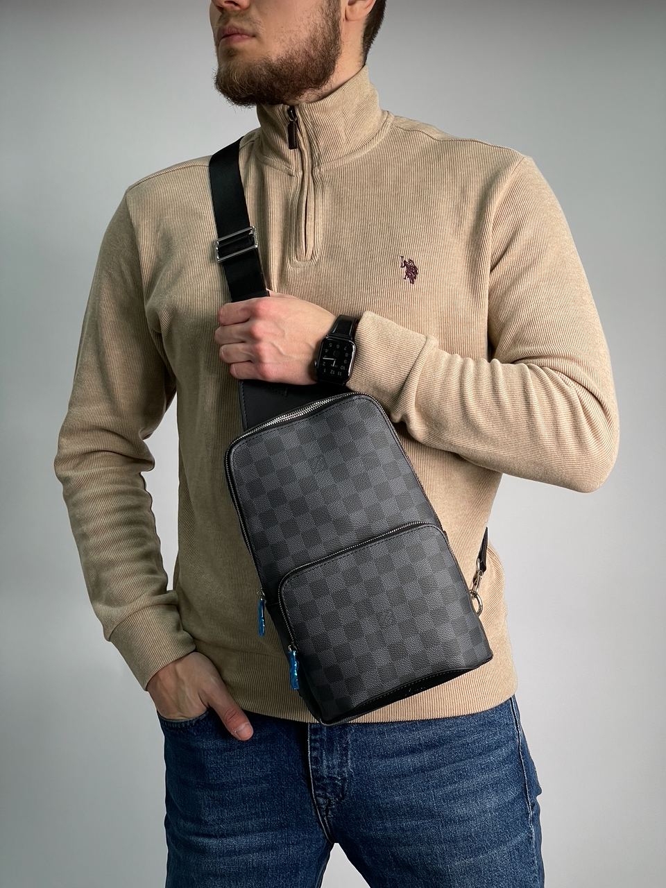 Louis Vuitton Avenue Slingbag Grey - 5