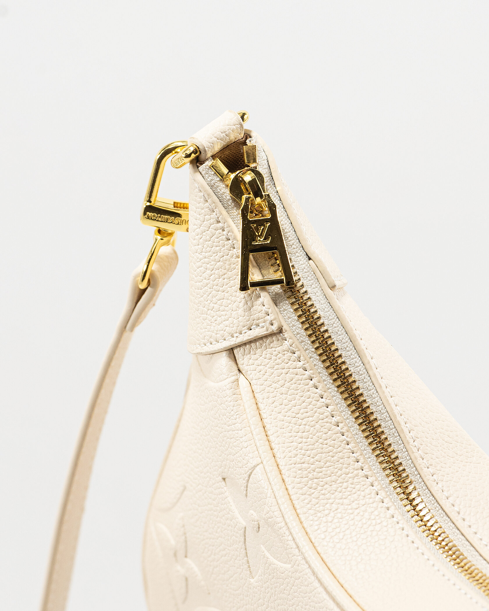 Louis Vuitton Babylone Small Hobo Bag in Cream/Beige Monogram Empreinte Leather - 10