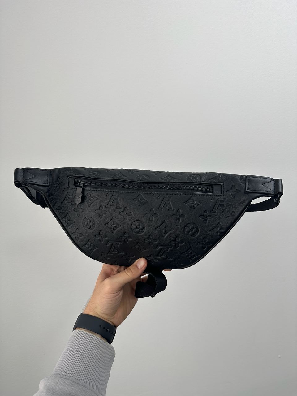 Louis Vuitton Bumbag Black Embossing Leather - 5