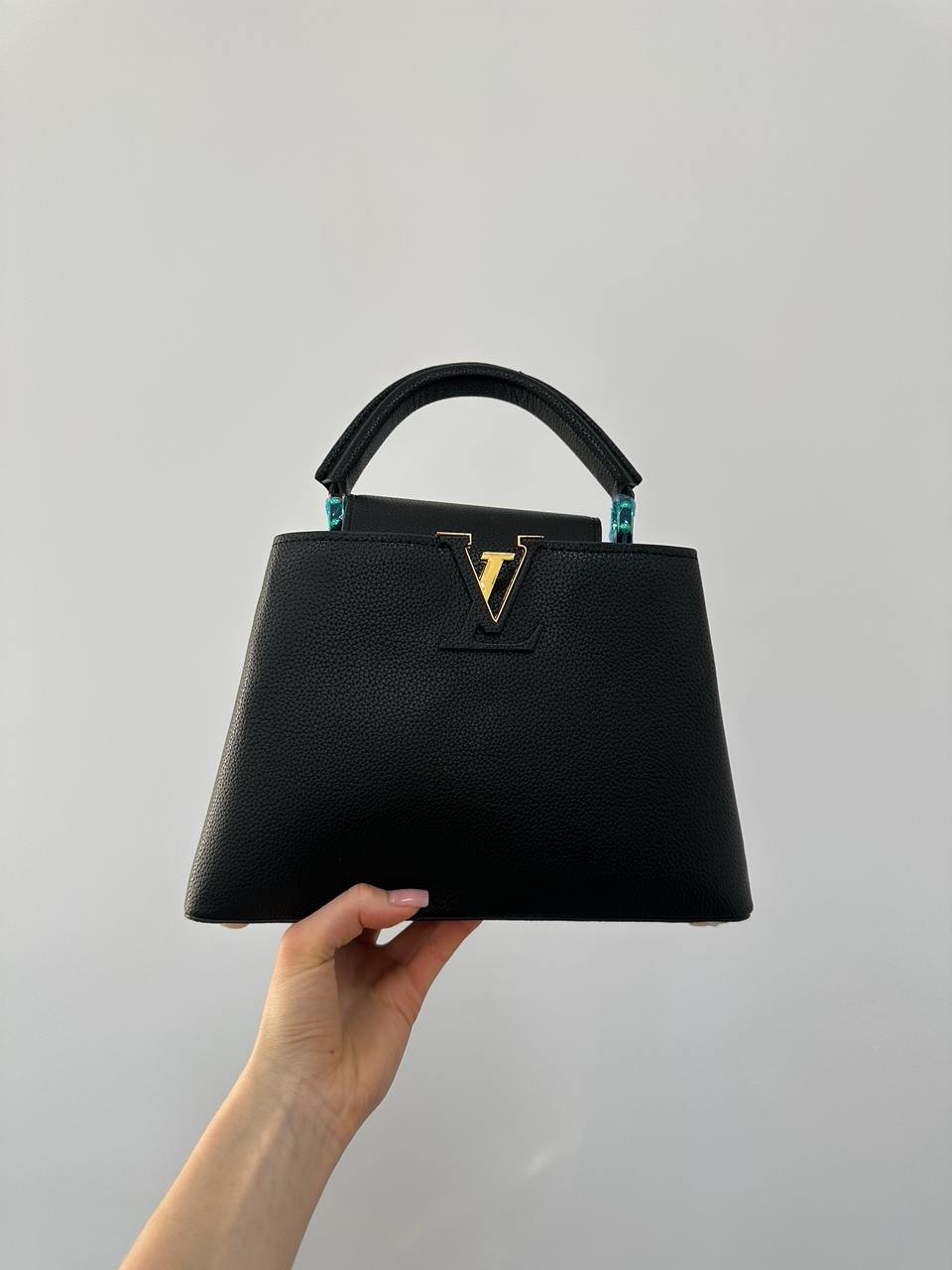 Louis Vuitton Capucines BB Black/Gold - 5