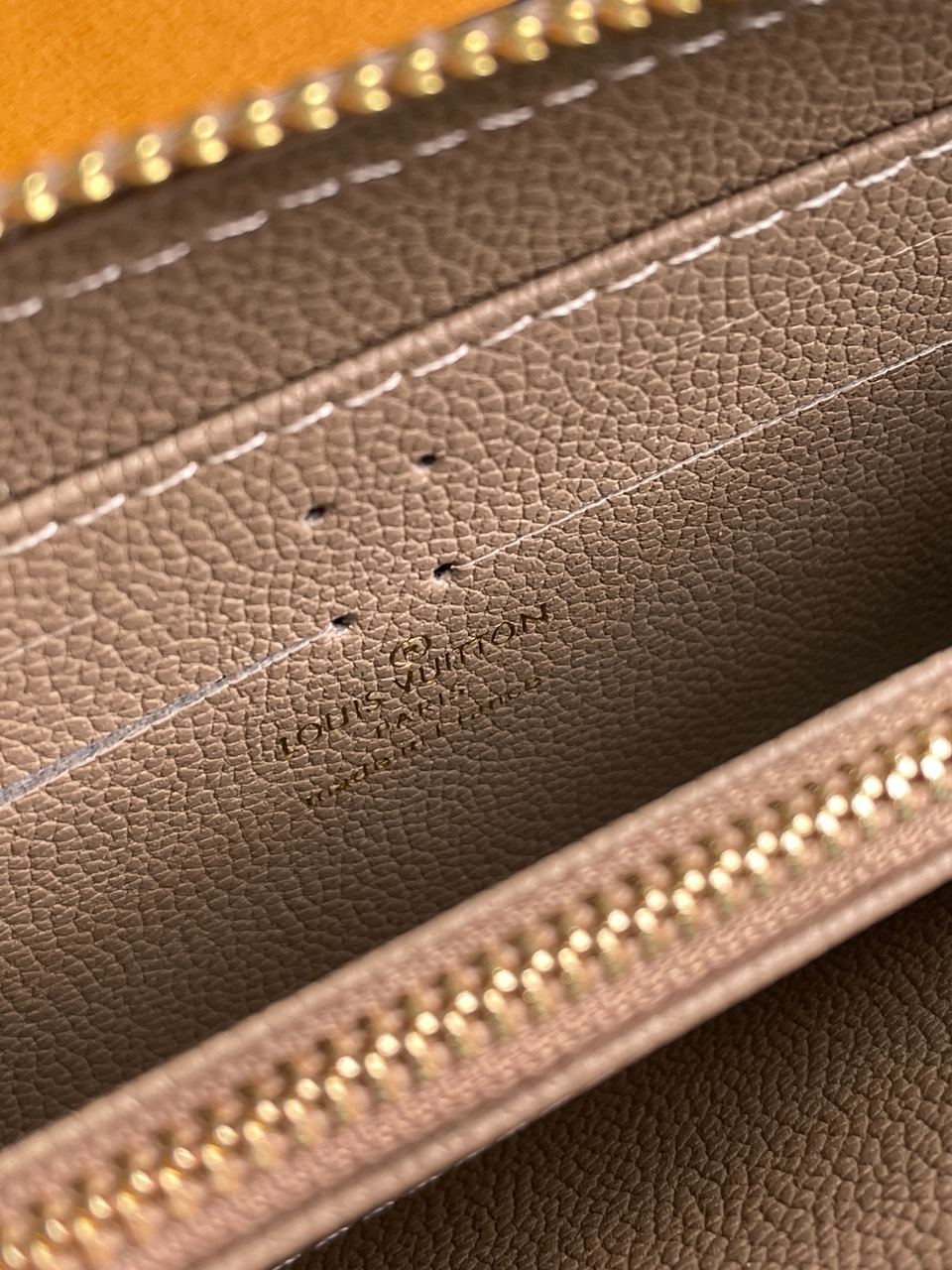 Louis Vuitton Clemence Wallet Bicolor Beige/Cream - 15