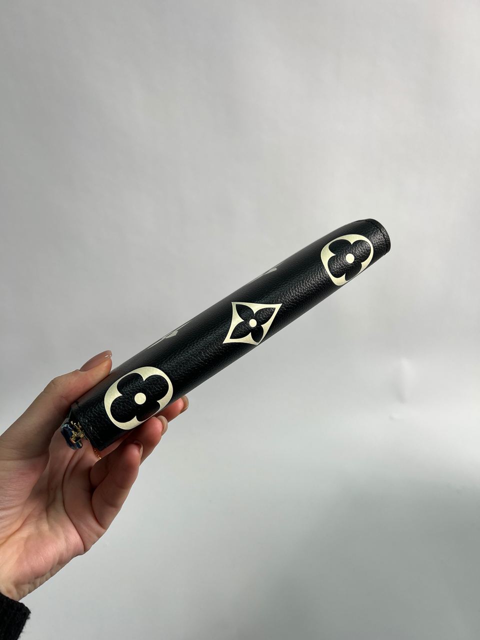 Louis Vuitton Clemence Wallet Bicolor Black/Cream - 9