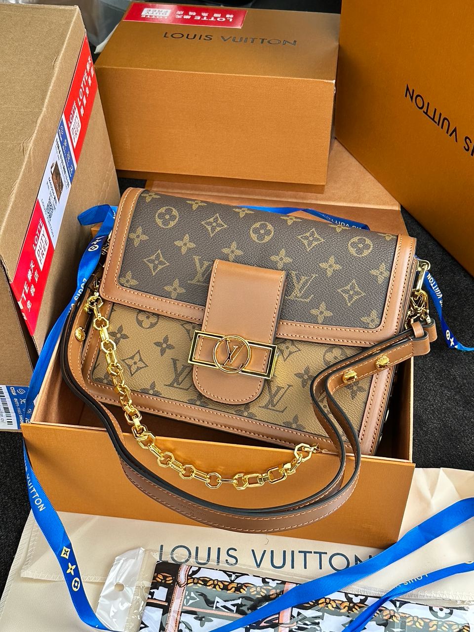 Louis Vuitton Dauphine MM Bag - 2