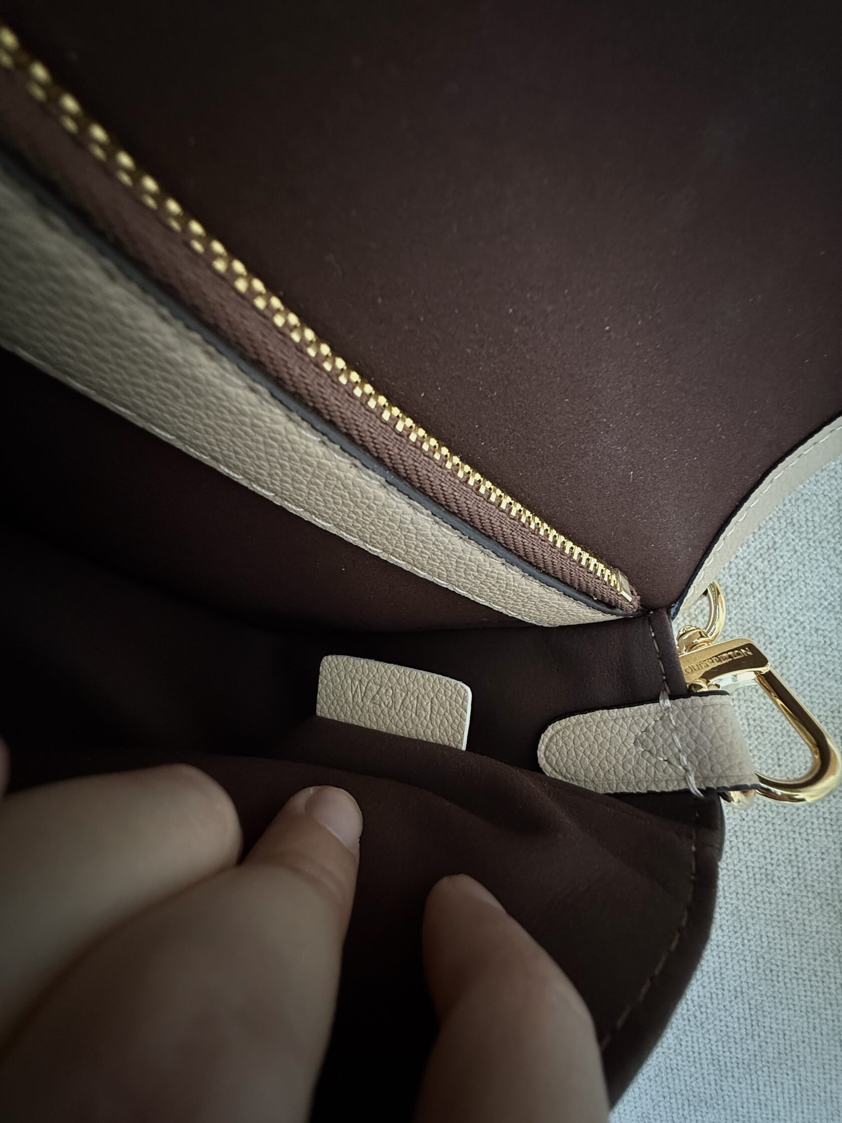 Louis Vuitton Diane Monogram Empreinte Leather Sand - 19