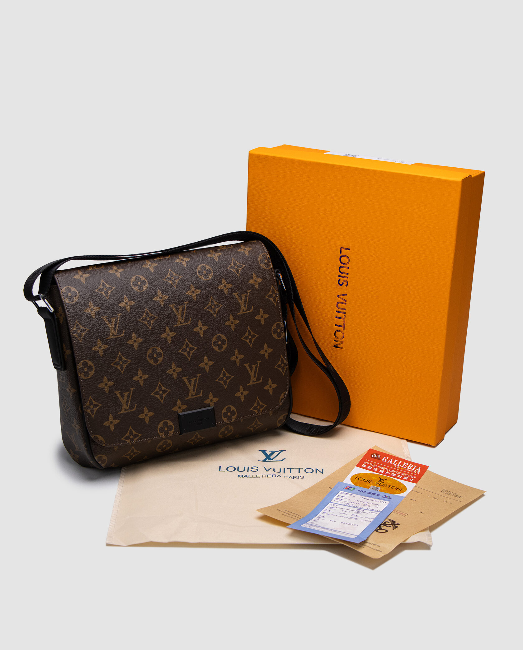 Louis Vuitton District PM Monogram Macassar Canvas Brown - 2