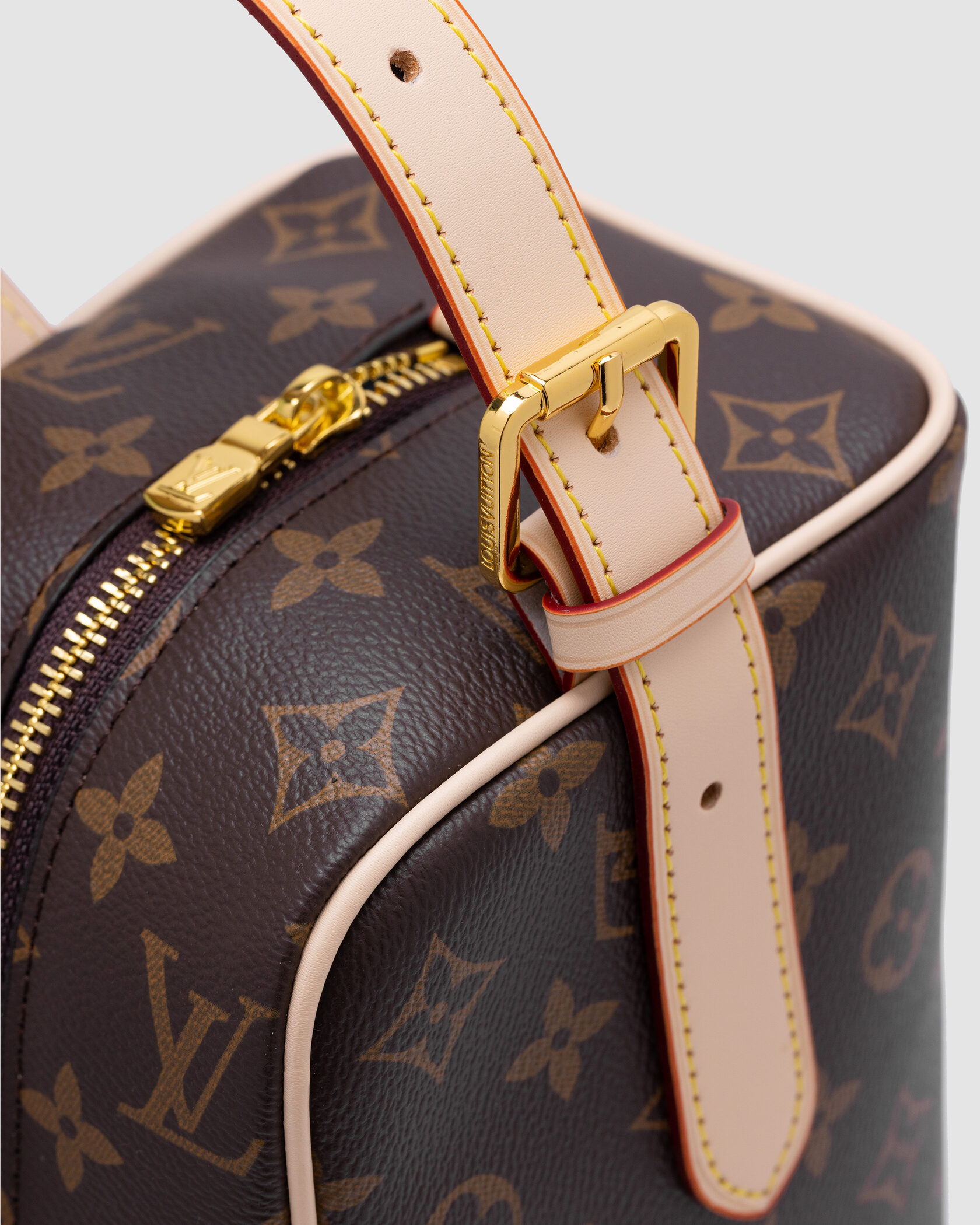 Louis Vuitton Dopp Kit Toilet Pouch - 8