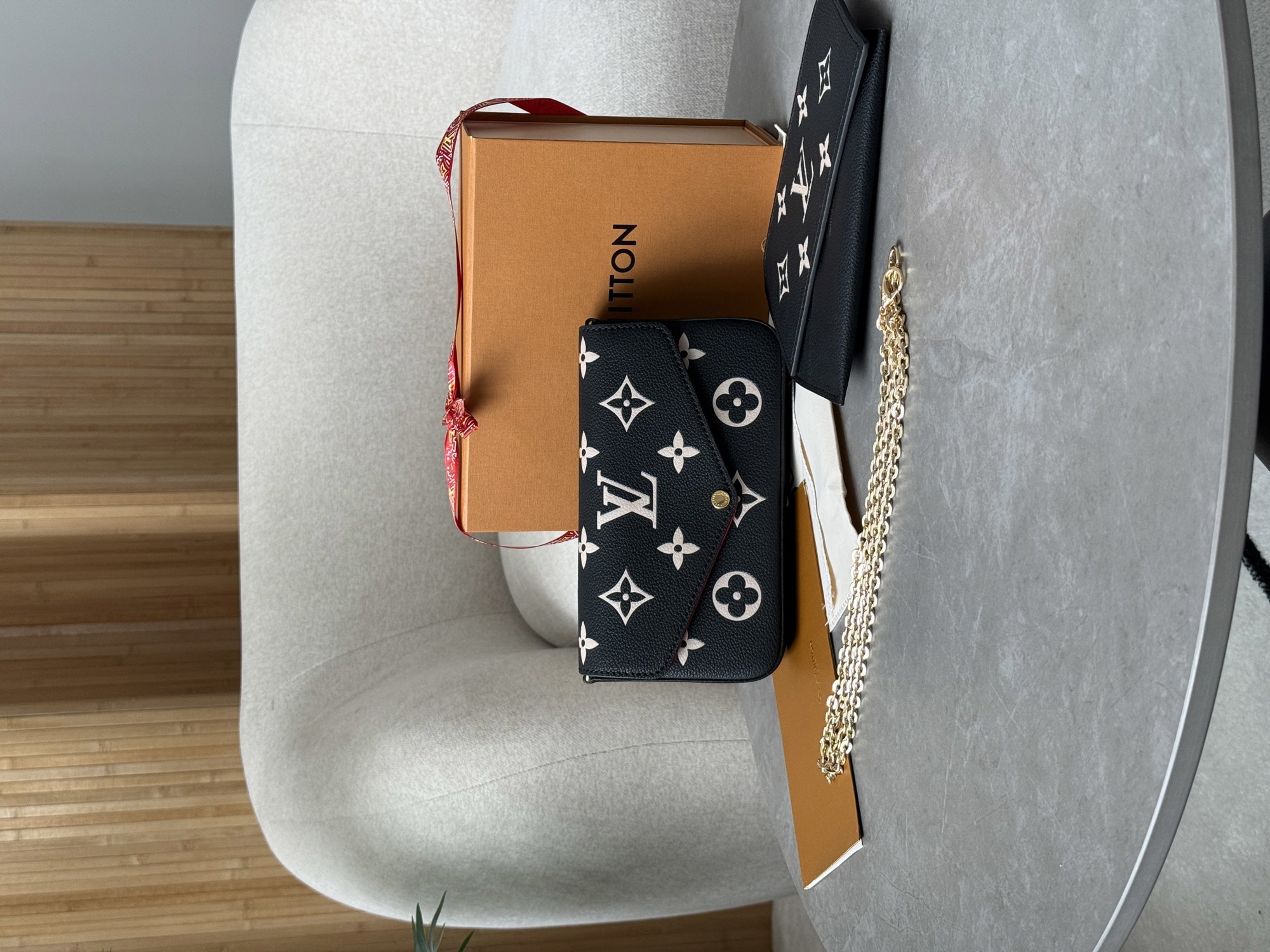 Louis Vuitton Félicie Pochette Bag Black/Beige - 9
