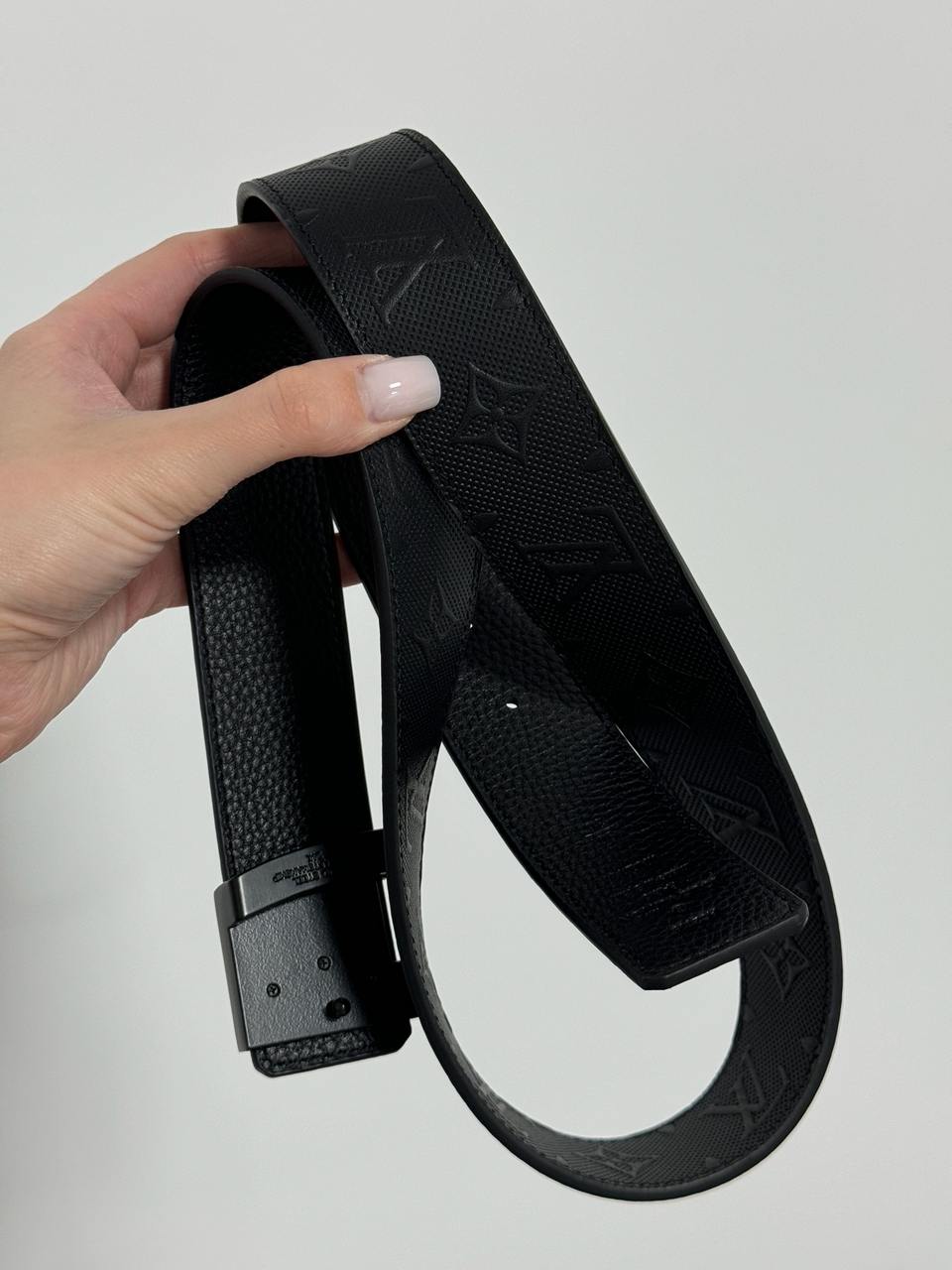 Louis Vuitton Leather Belt 40 mm Embossing Black/Black - 13