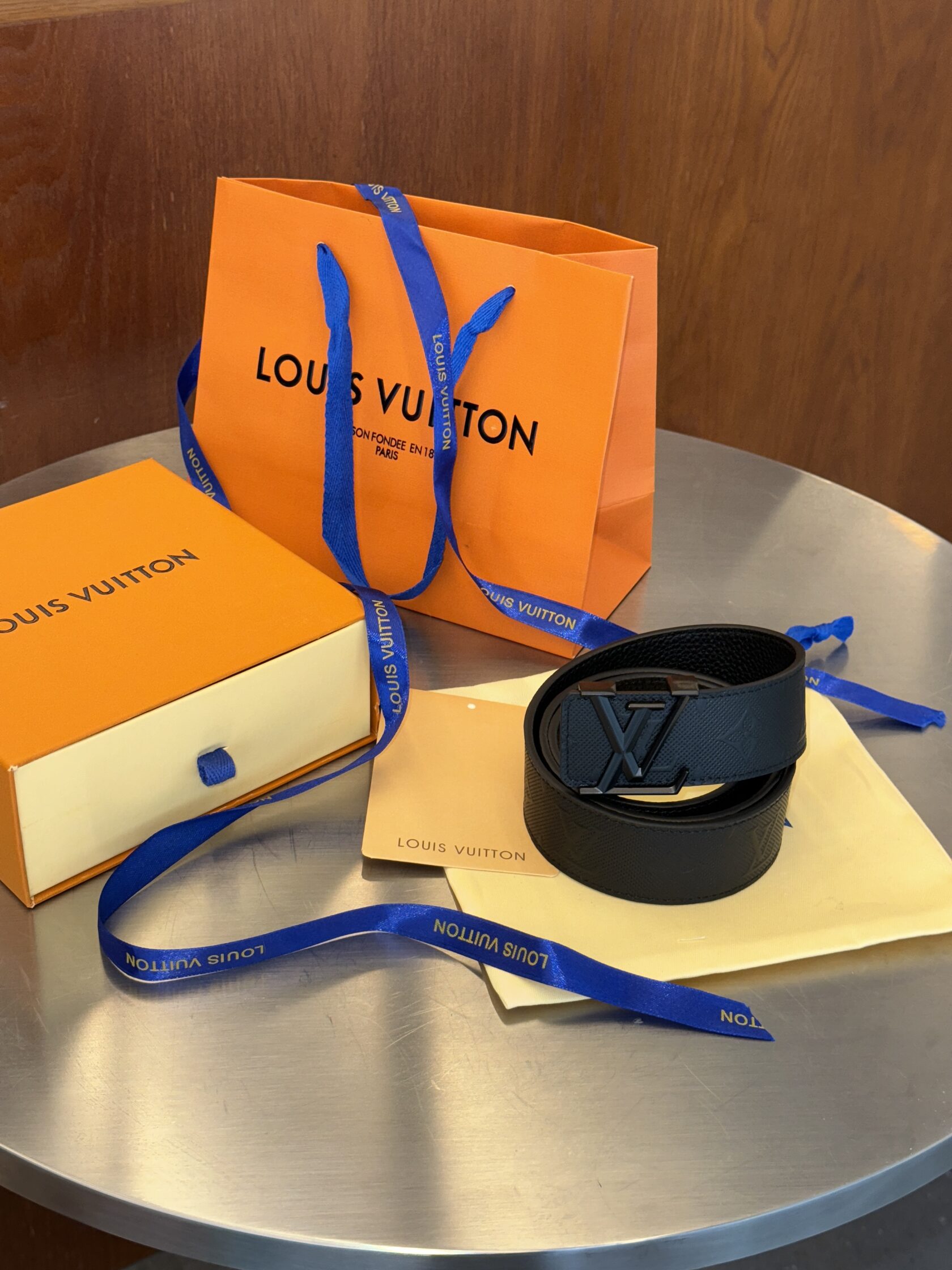 Louis Vuitton Leather Belt 40 mm Embossing Black/Black - 7