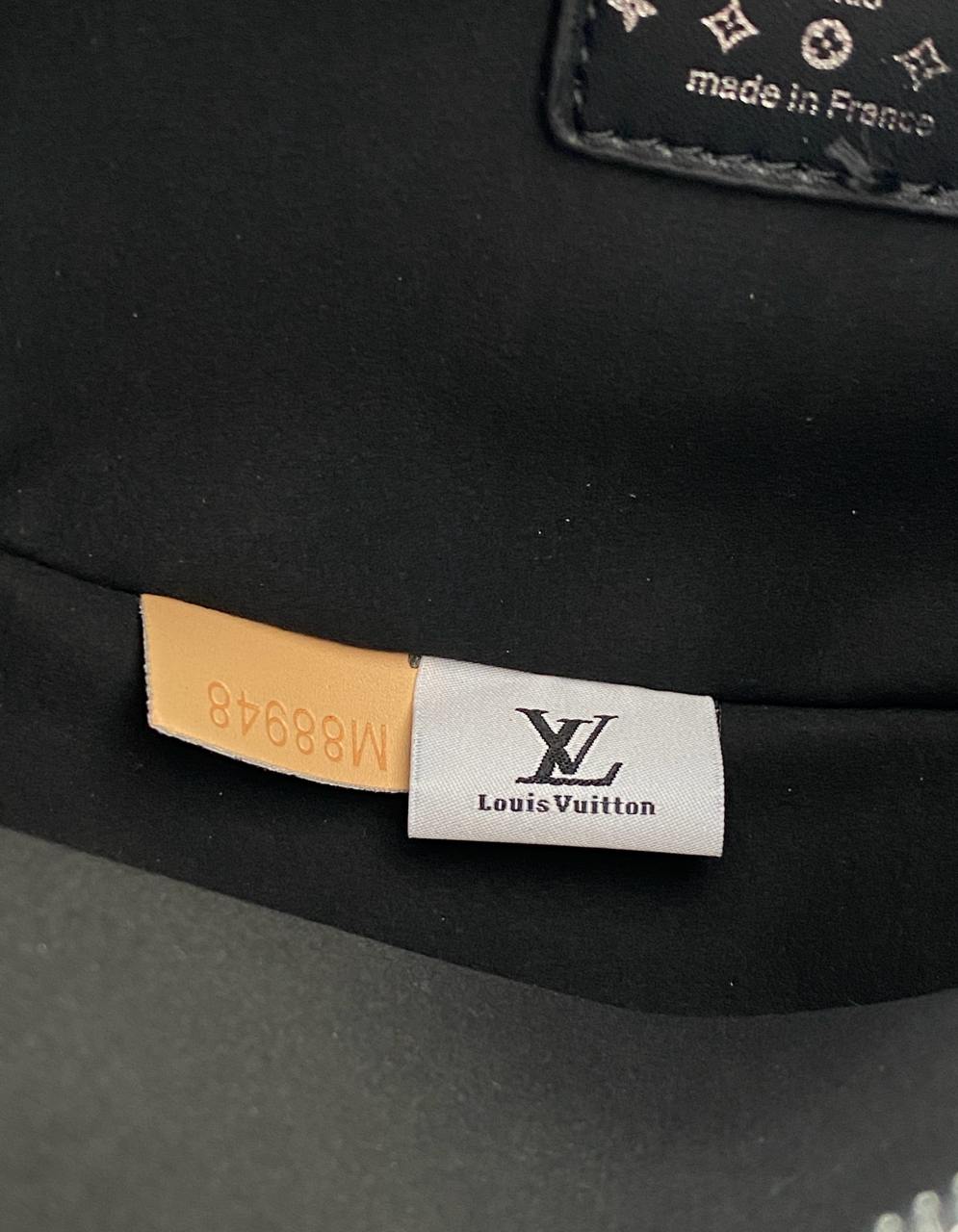 Louis Vuitton Loop Handbag Monogram Black/Canvas with Silver - 17