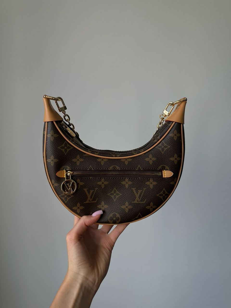 Louis Vuitton Loop Handbag Monogram Brown in Coated Canvas with Gold-tone - 3