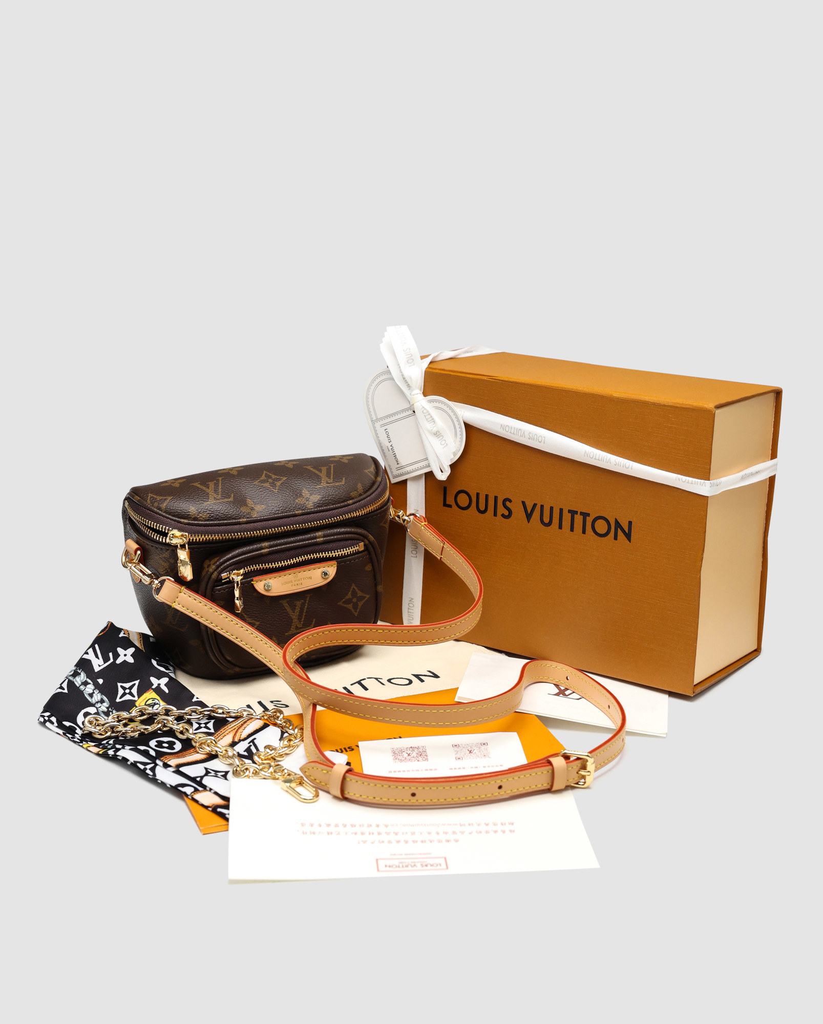 Louis Vuitton Mini Bumbag Monogram Canvas - 4