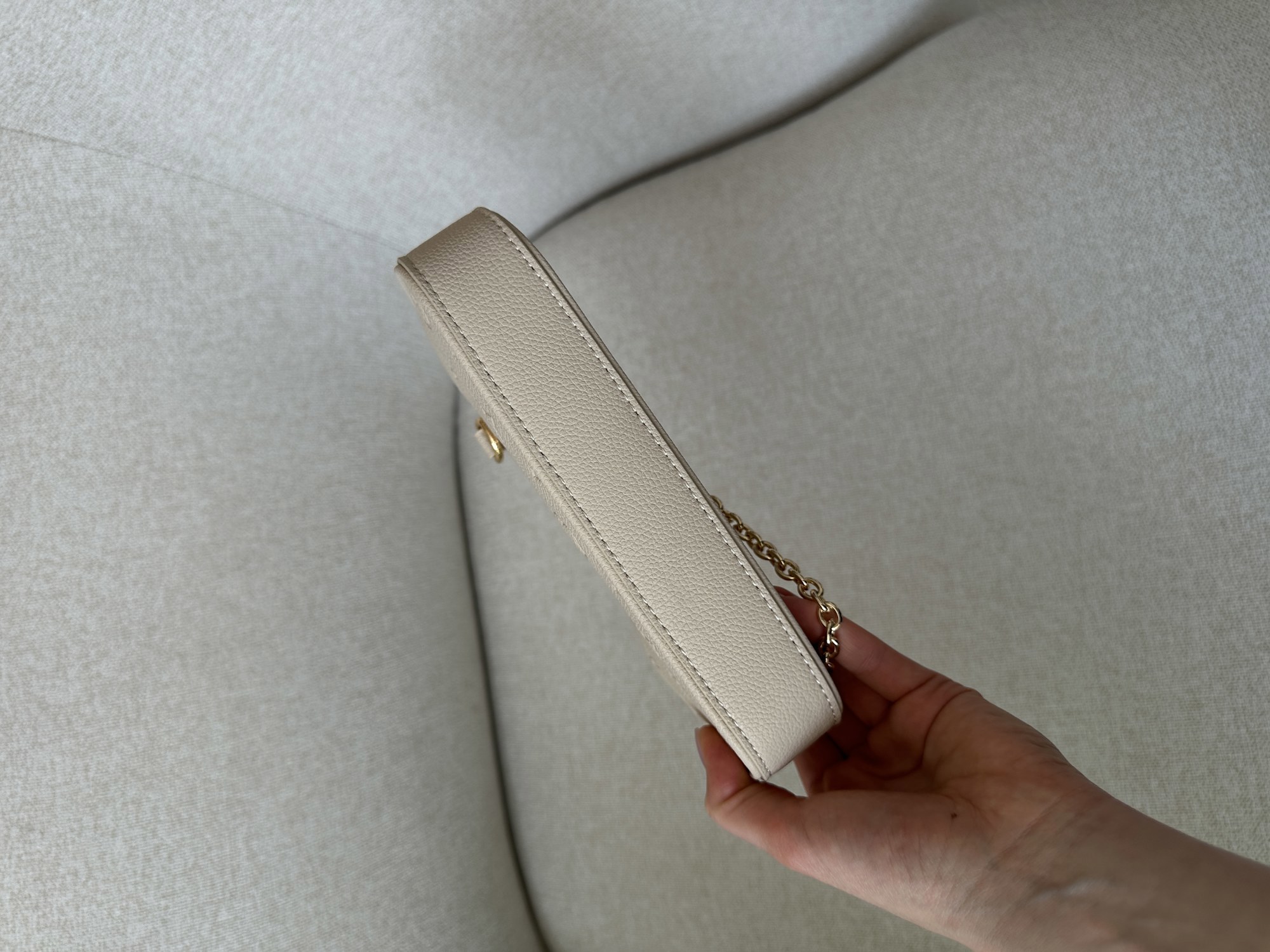 Louis Vuitton Mini Pochette Beige/Gold - 15