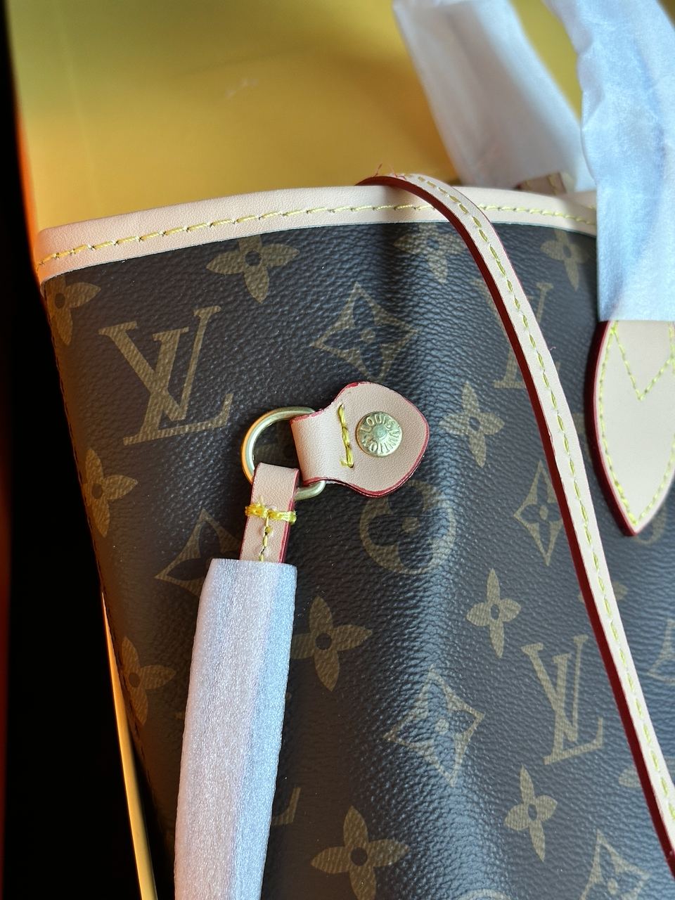 Louis Vuitton Neverfull MM Monogram Canvas - 7