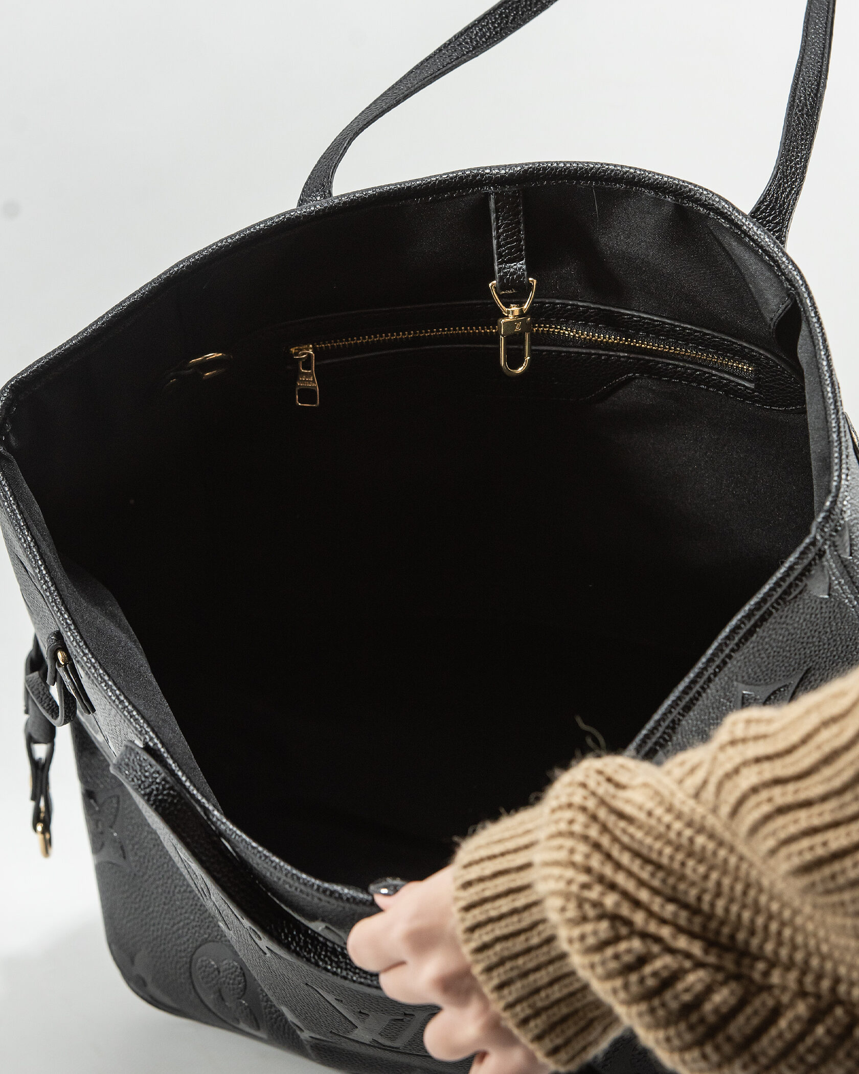 Louis Vuitton Neverfull MM Monogram Empreinte Black - 9