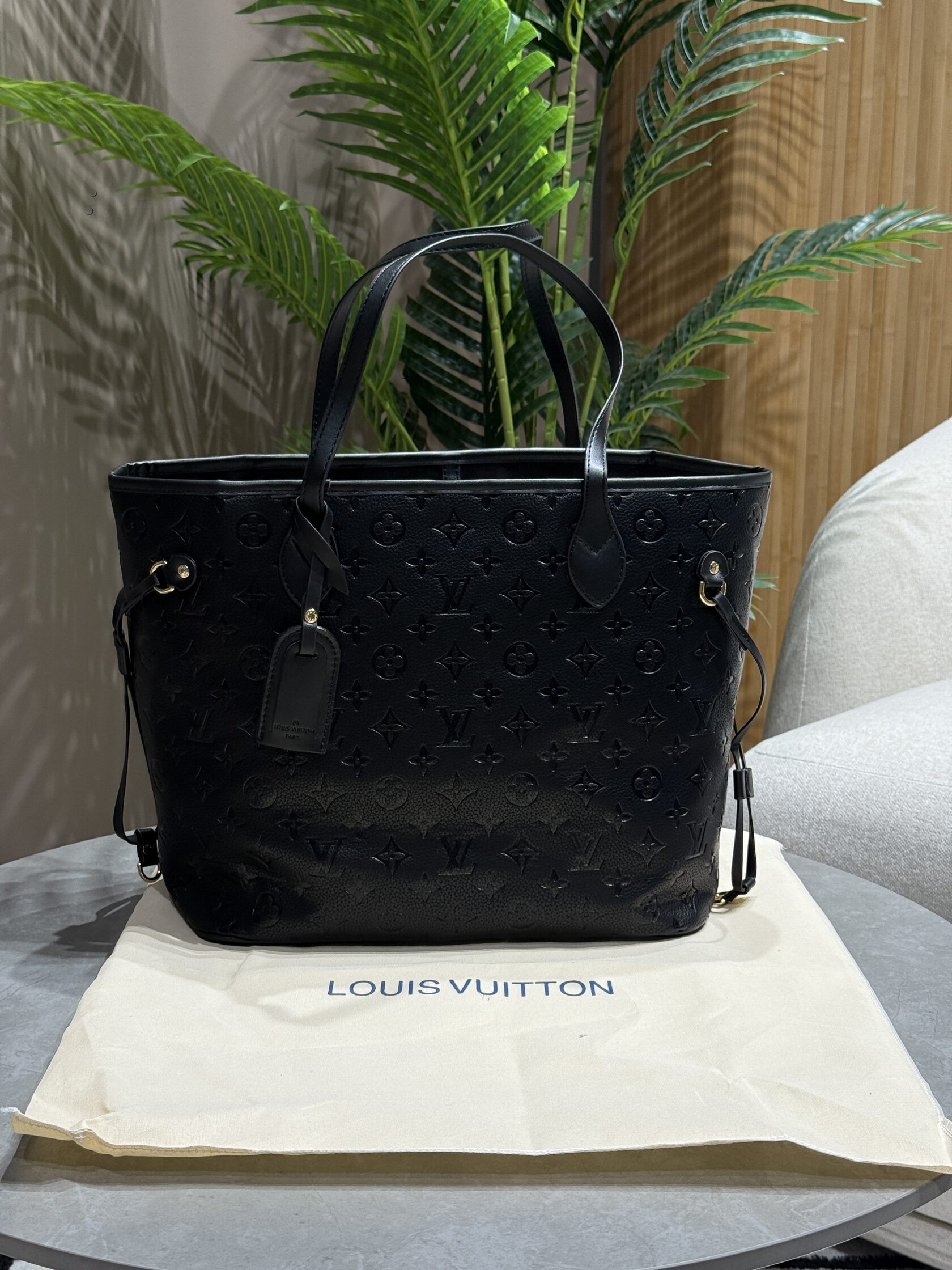 Louis Vuitton Neverfull MM Monogram Empreinte Leather Black - 8