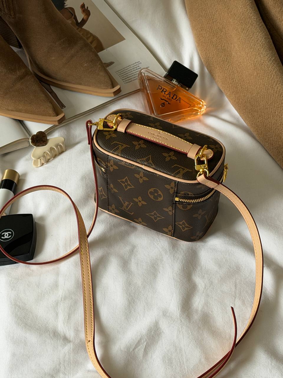 Louis Vuitton Nice Nano Toiletry Pouch in the classic monogram canvas - 5