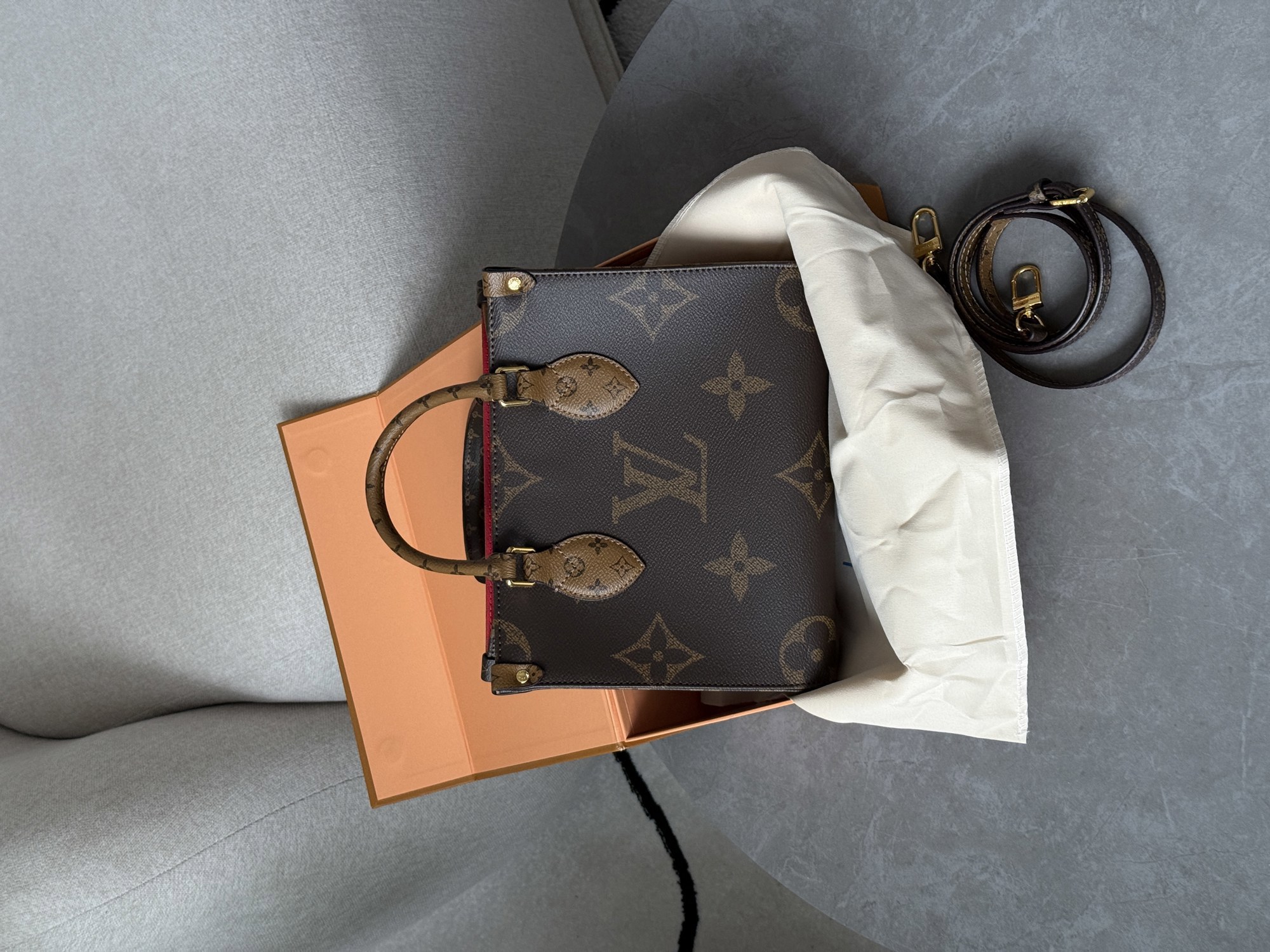 Louis Vuitton Onthego PM Monogram Reverse Canvas - 10