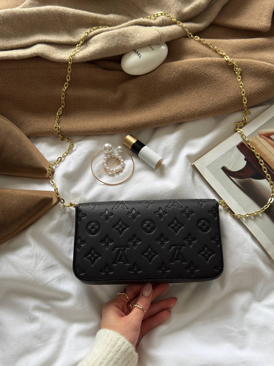 Louis Vuitton Pochette Félicie - 11