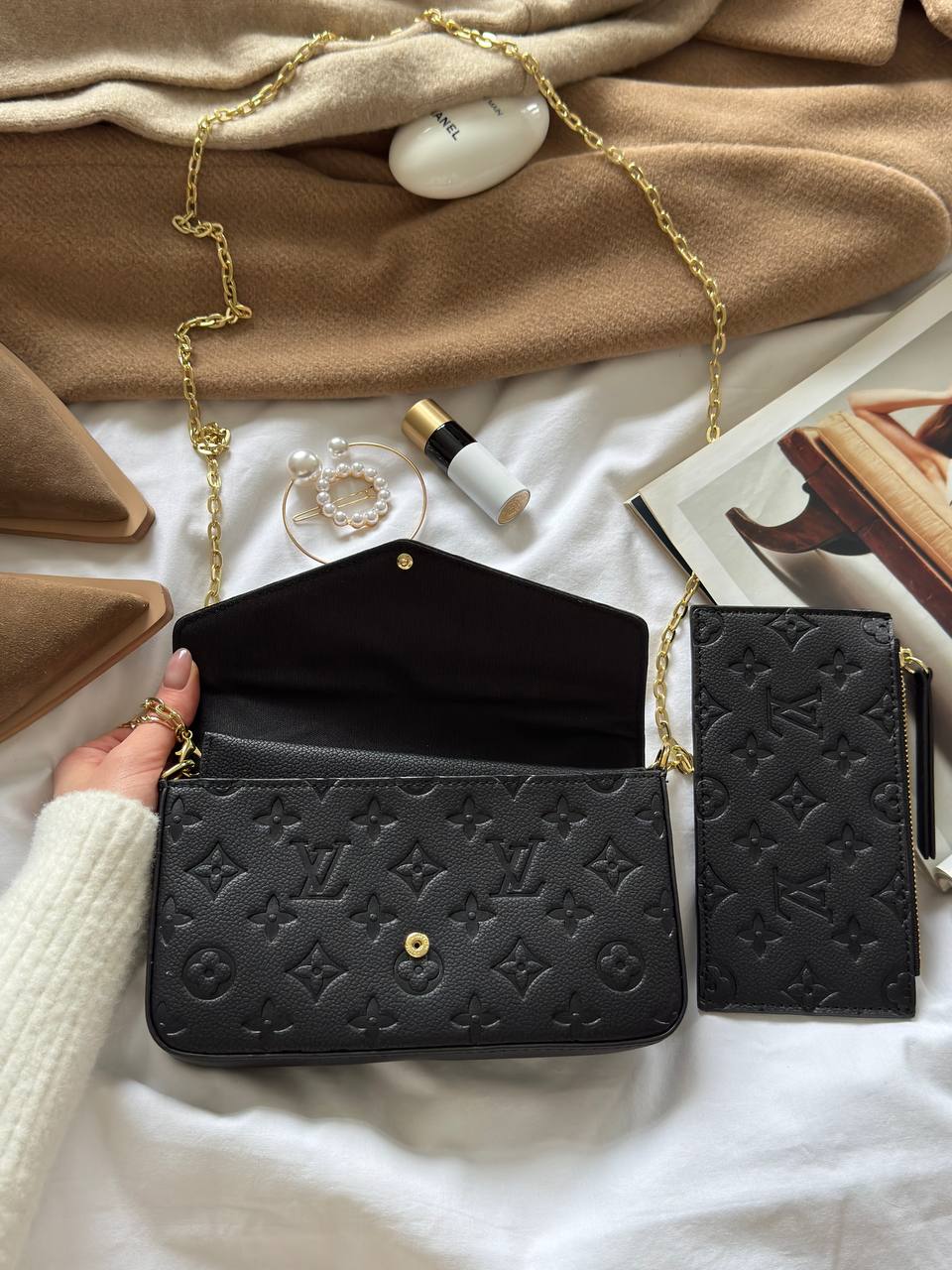 Louis Vuitton Pochette Félicie - 13