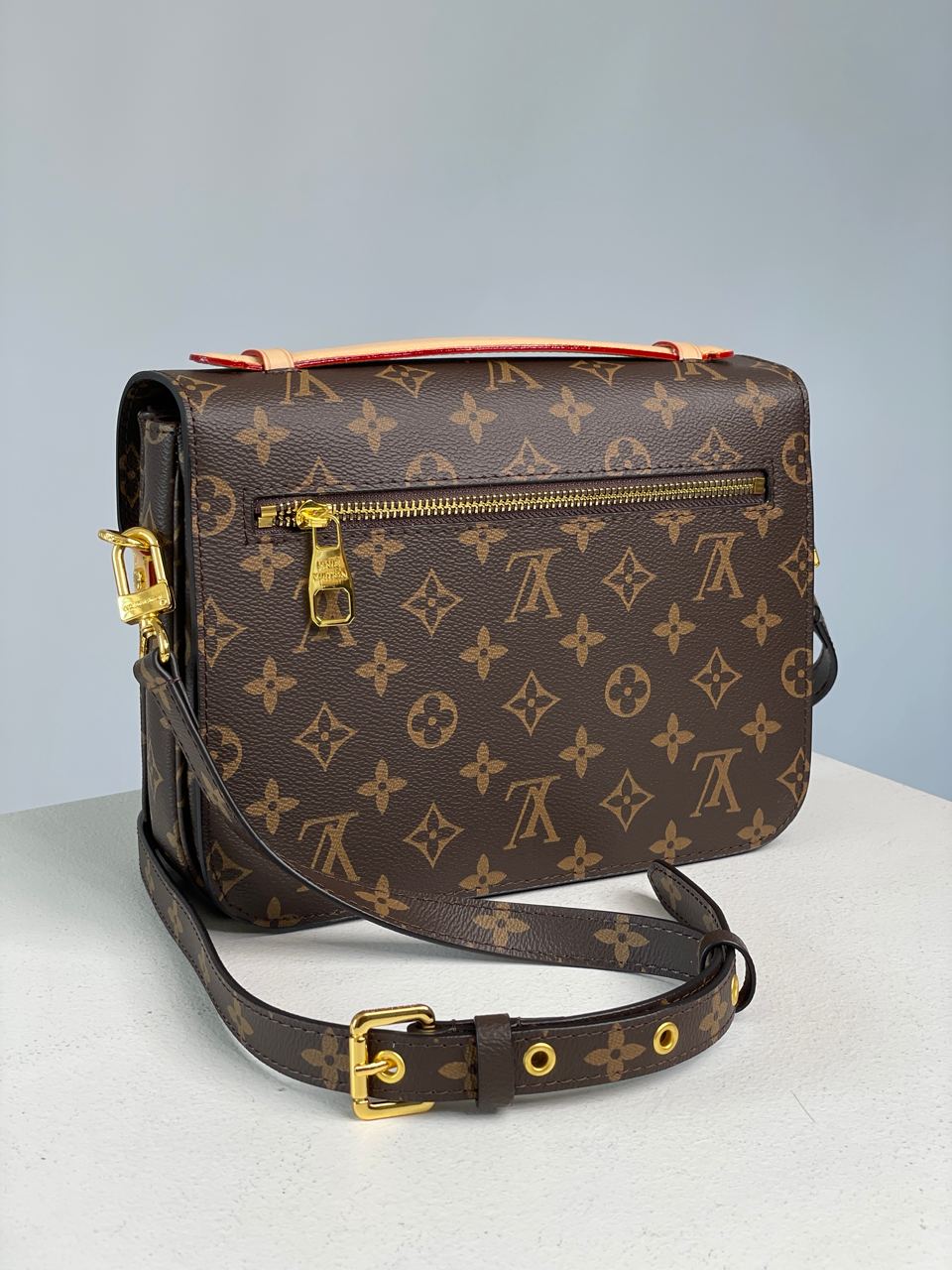 Louis Vuitton Pochette M?tis Brown Monogram Coated Canvas Gold Hardware - 17