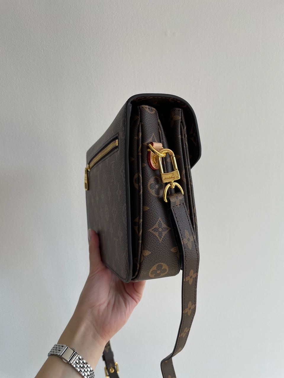 Louis Vuitton Pochette M?tis Brown Monogram Coated Canvas Gold Hardware - 19