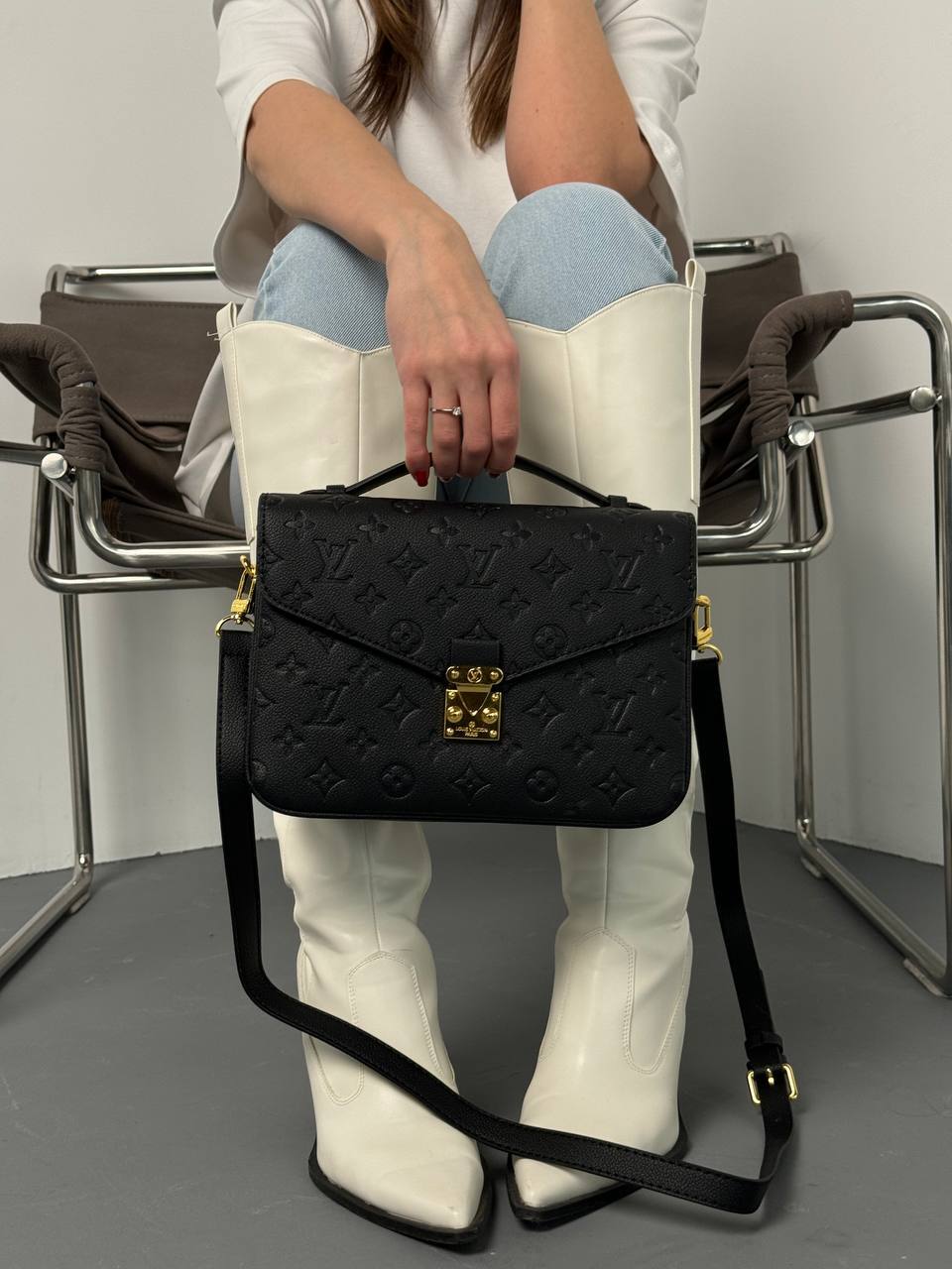 Louis Vuitton Pochette Métis Monogram Black - 2