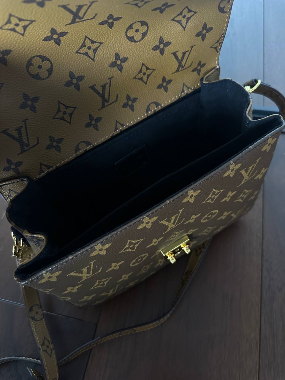 Louis Vuitton Pochette Metis Monogram - 5