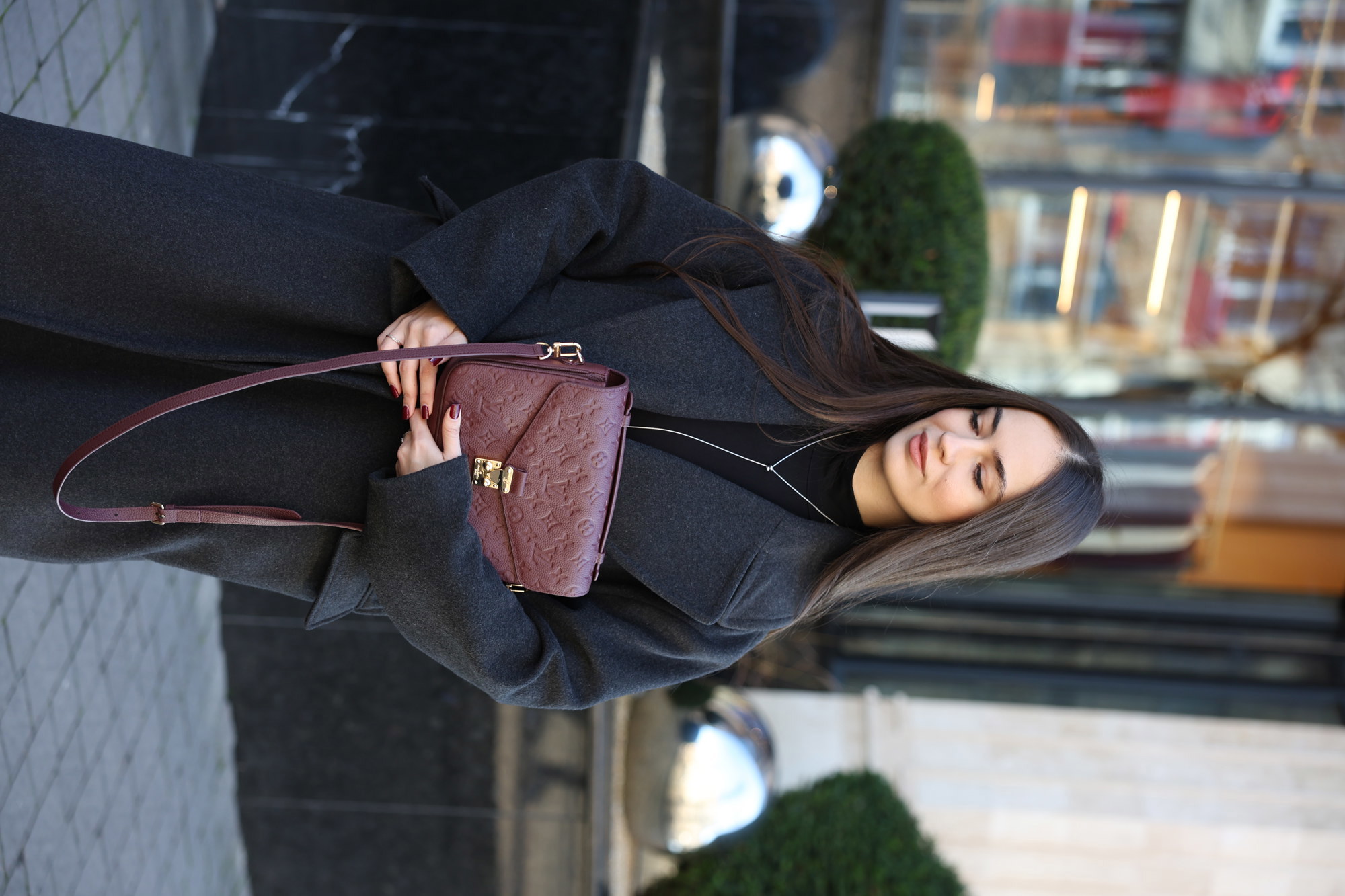 Louis Vuitton Pochette Métis Monogram Empreinte Burgundy - 9