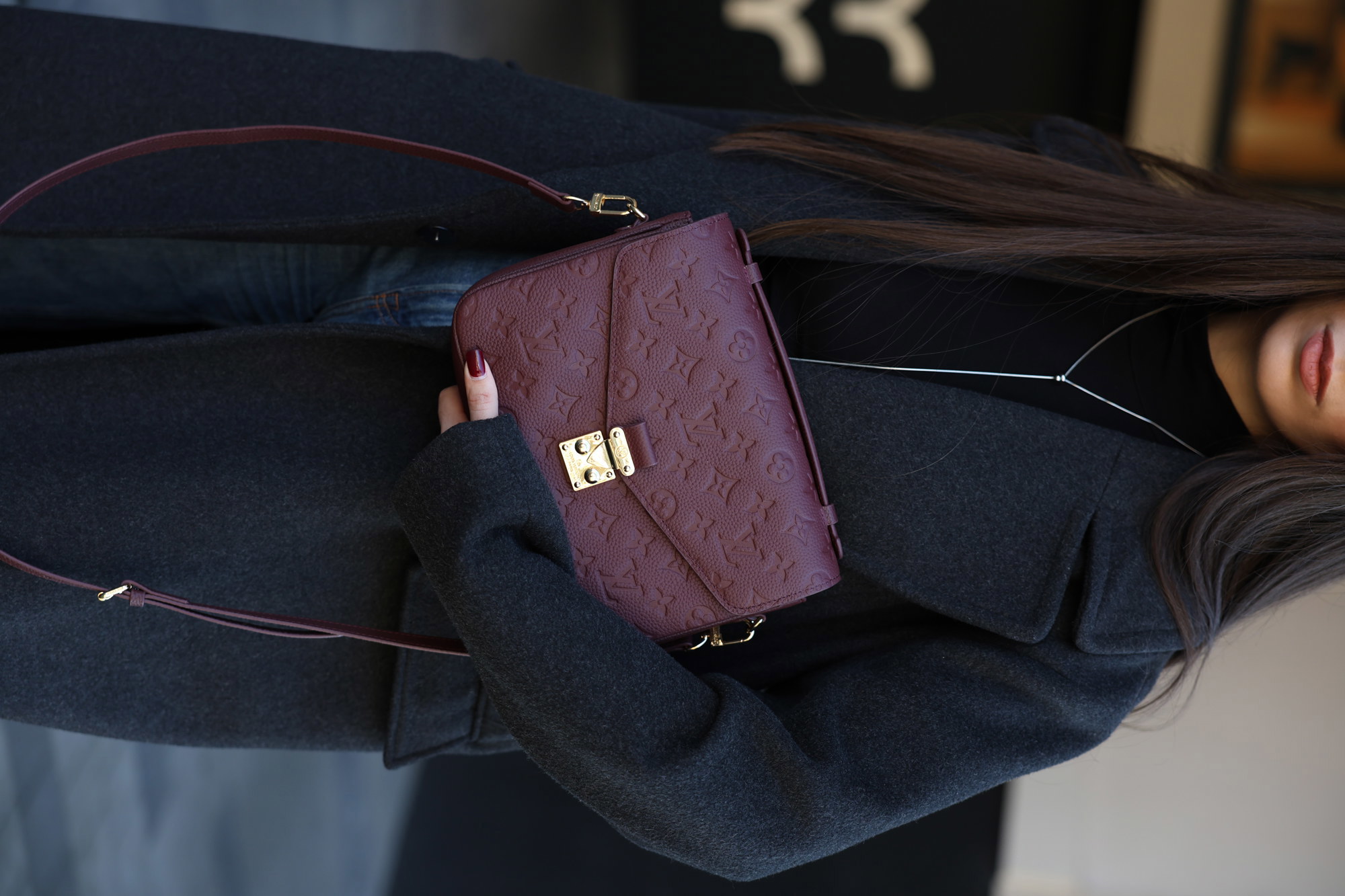 Louis Vuitton Pochette Métis Monogram Empreinte Burgundy - 12