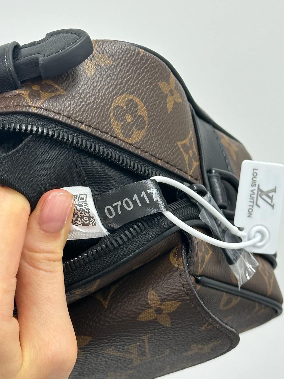 Louis Vuitton S Lock Messenger Monogram Macassar Canvas Brown - 17