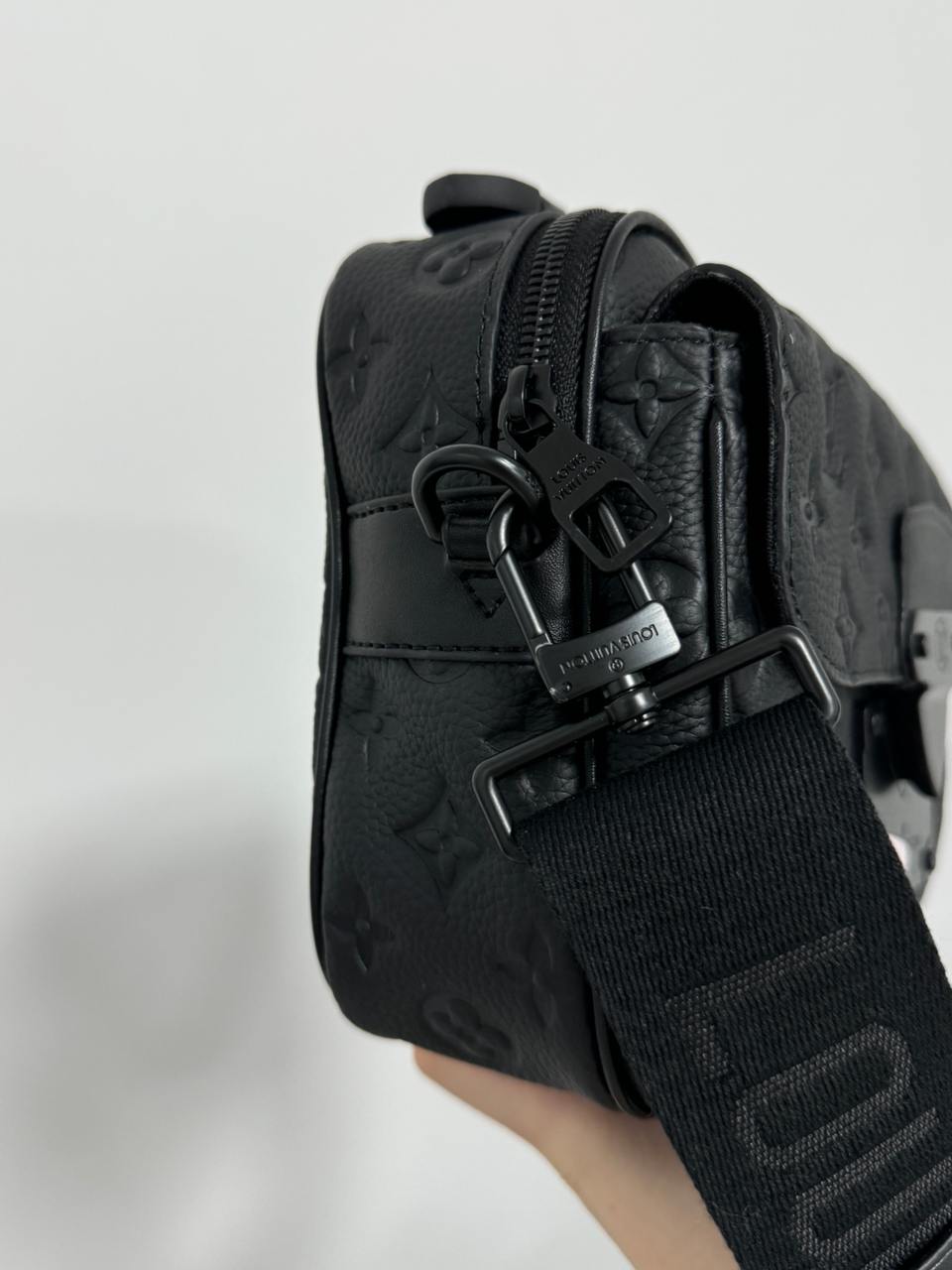 Louis Vuitton S Rock Messenger 2Way Shoulder Bag Monogram Embossed Black - 10