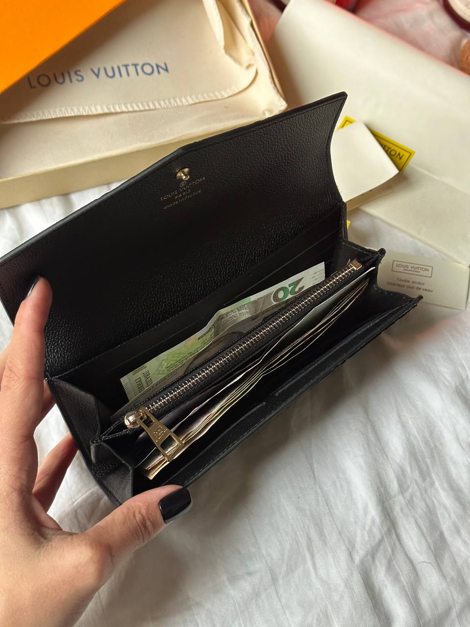 Louis Vuitton Sarah Wallet - 11