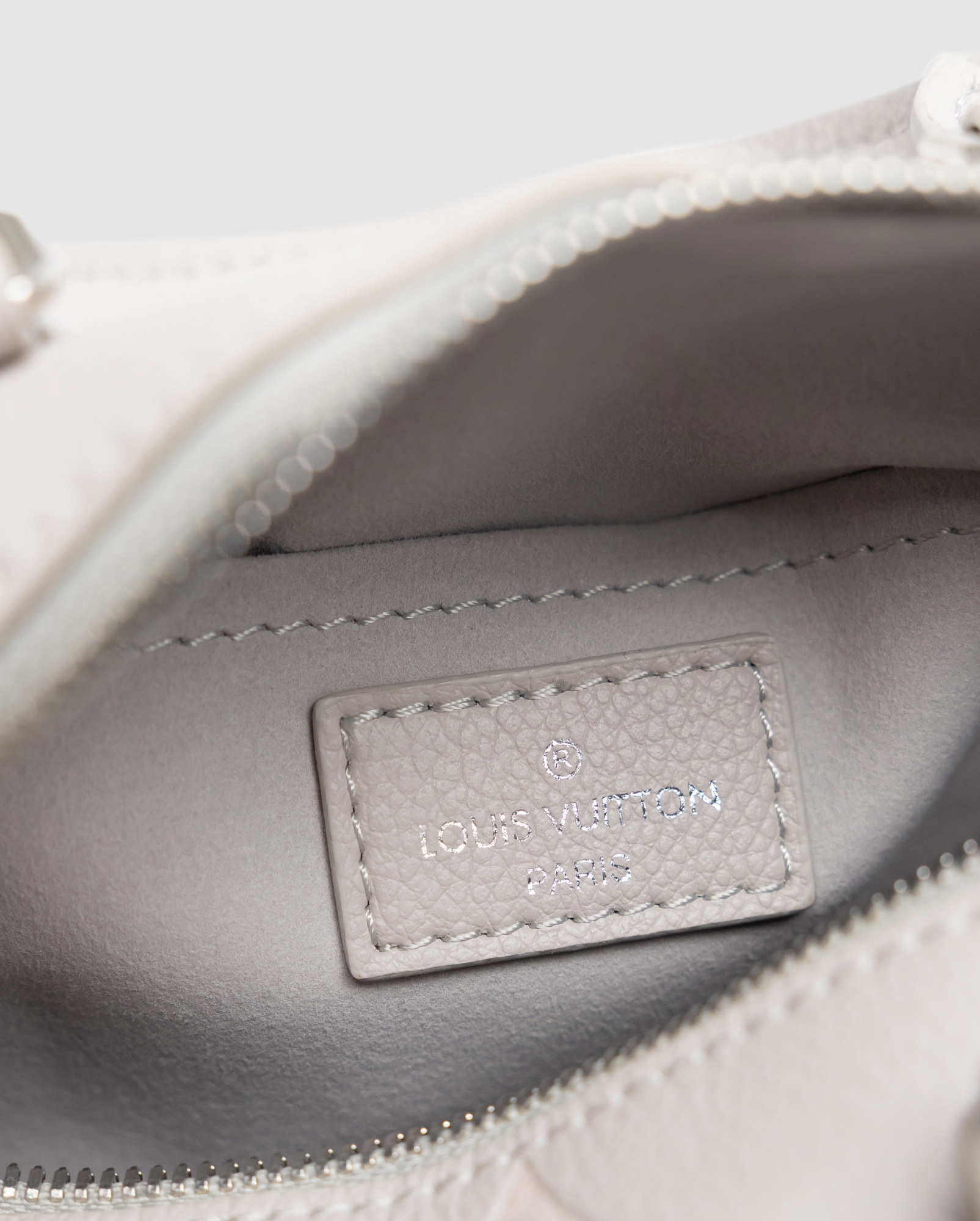 Louis Vuitton Speedy Bandoulière 20 Brume / Quartz - 8