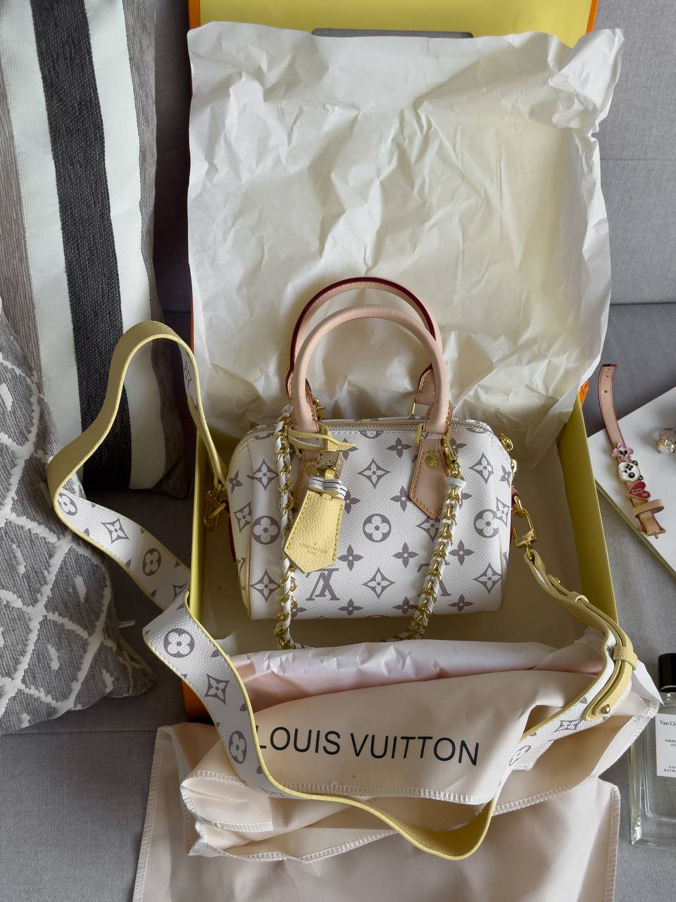 Louis Vuitton Speedy Nano - 2