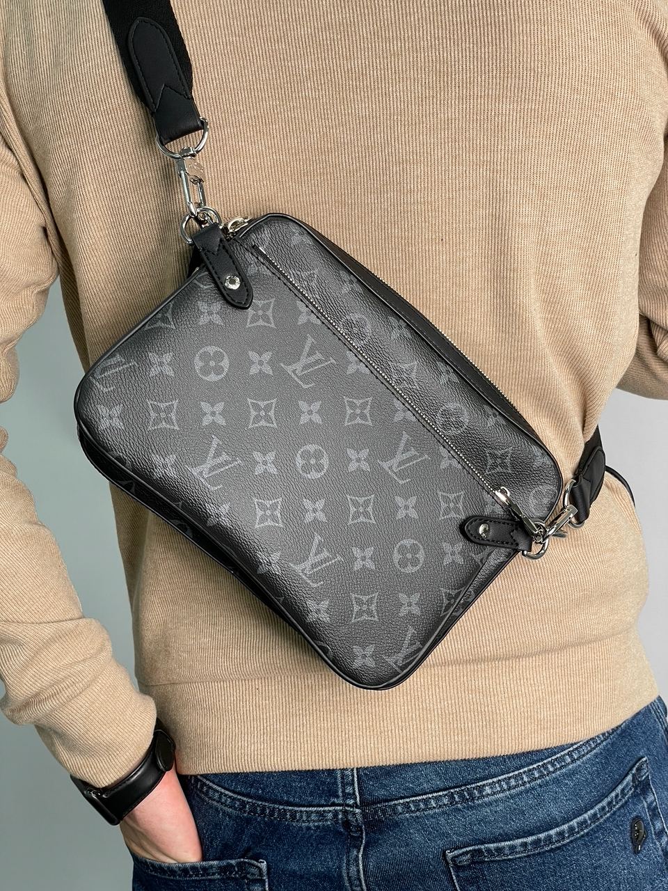 Louis Vuitton Trio Messenger Grey/Blue - 9