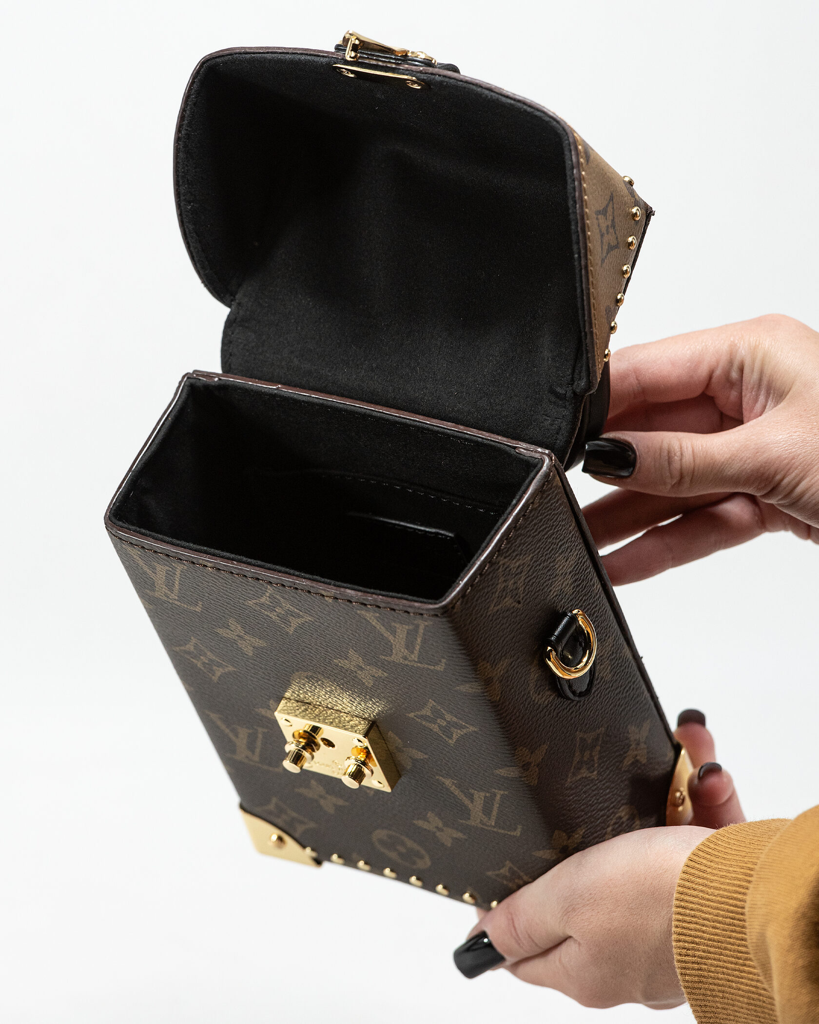 Louis Vuitton Trunk Mini Top Handle Bag in Monogram Canvas - 11